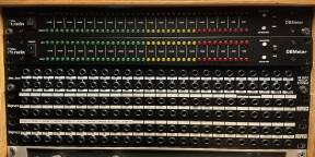 Patchbays 48 voies. REAN/ SIGNEX 4 pièces disponible