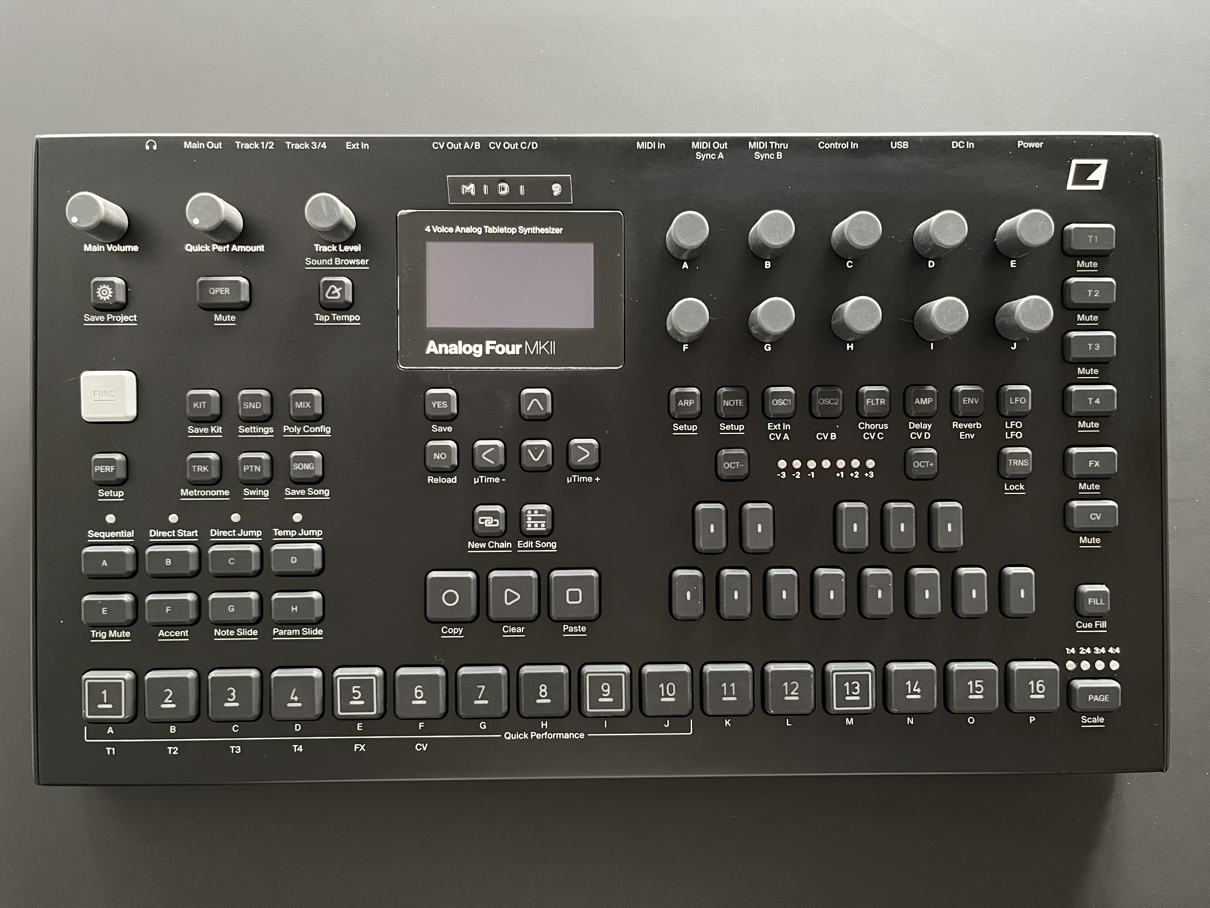 Elektron Analog Four MK2 (+decksaver +packs)