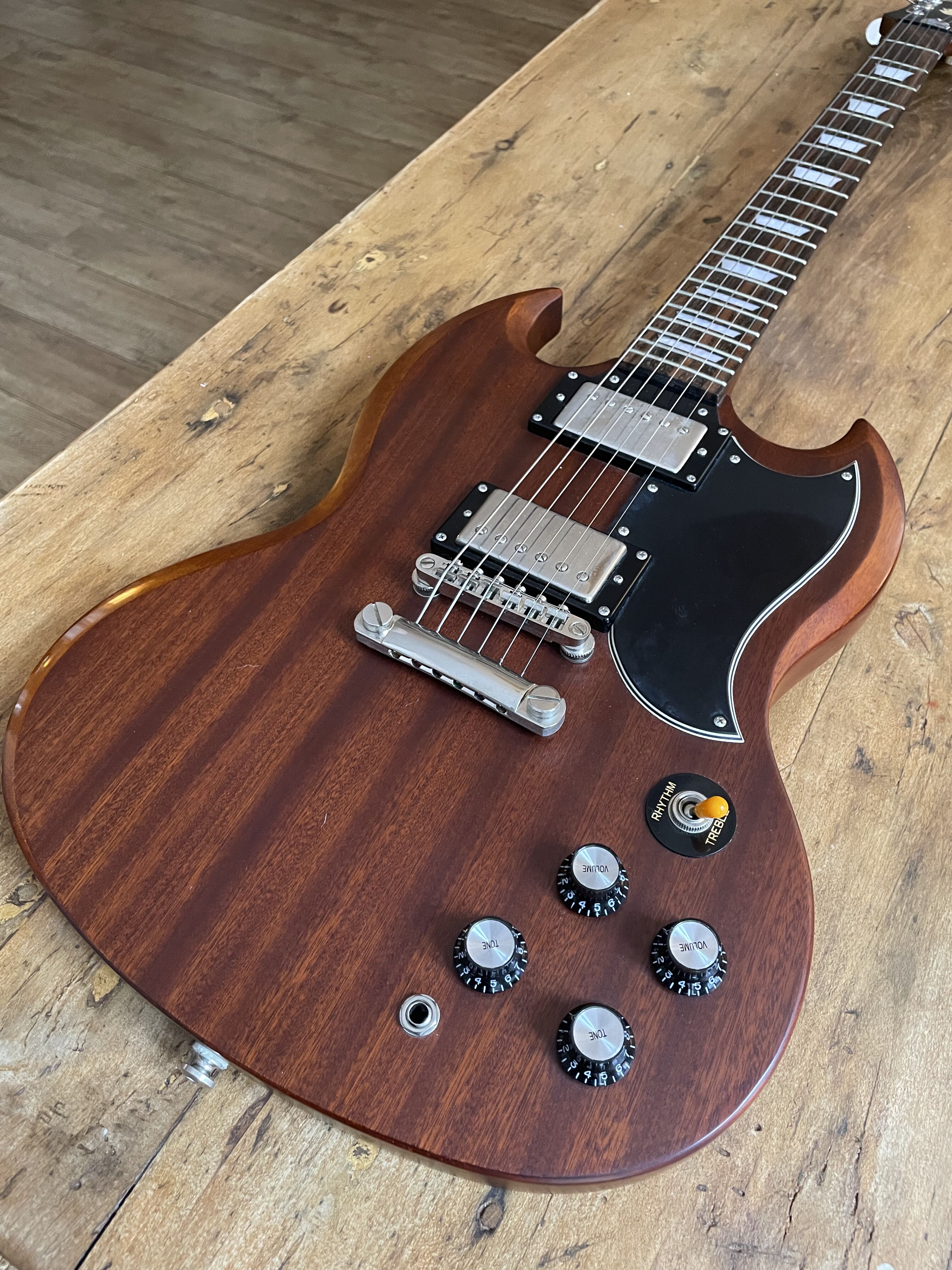 Epiphone SG Vintage G-400 Worn Brown (2011)