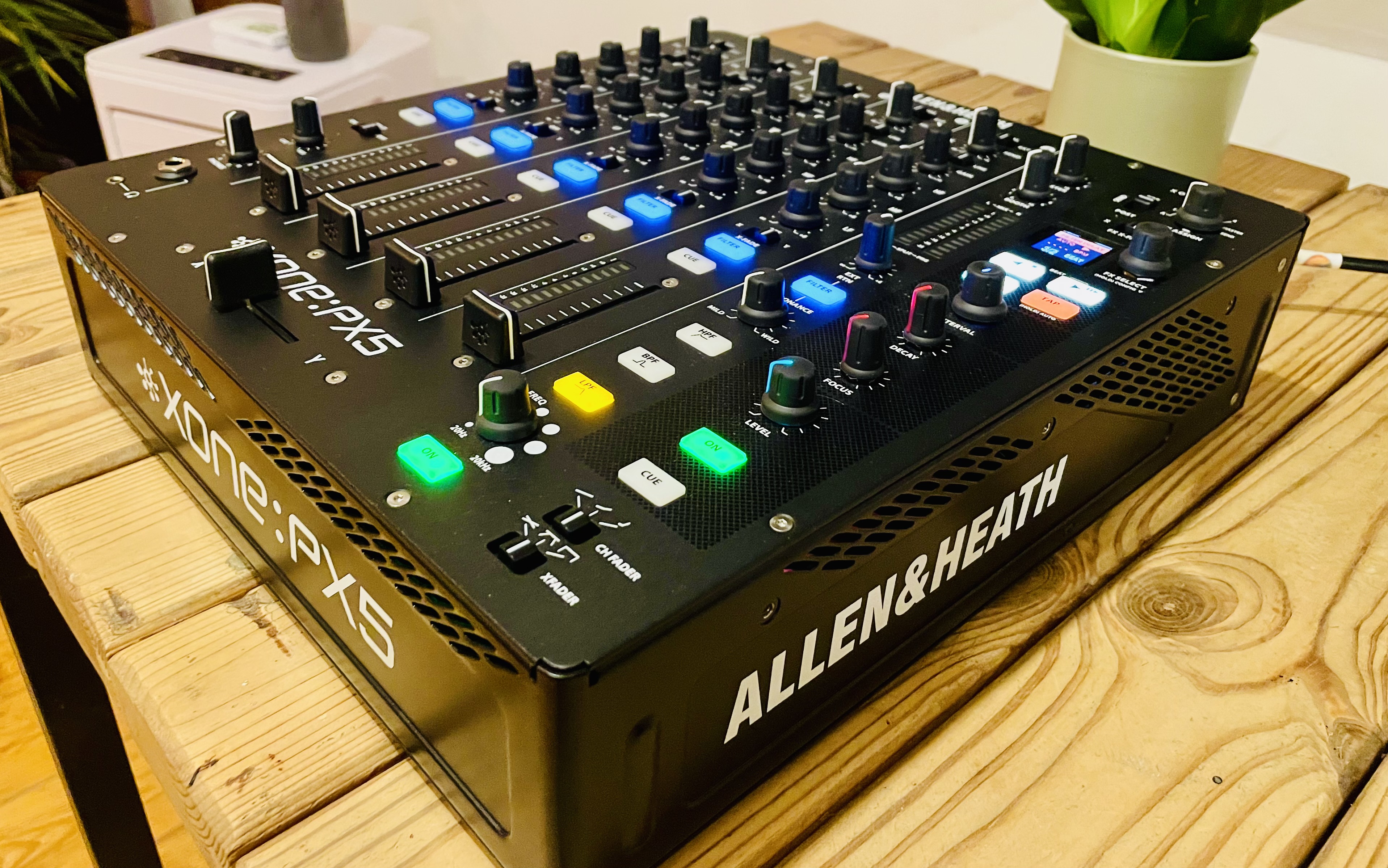 Table de mixage état impeccable 