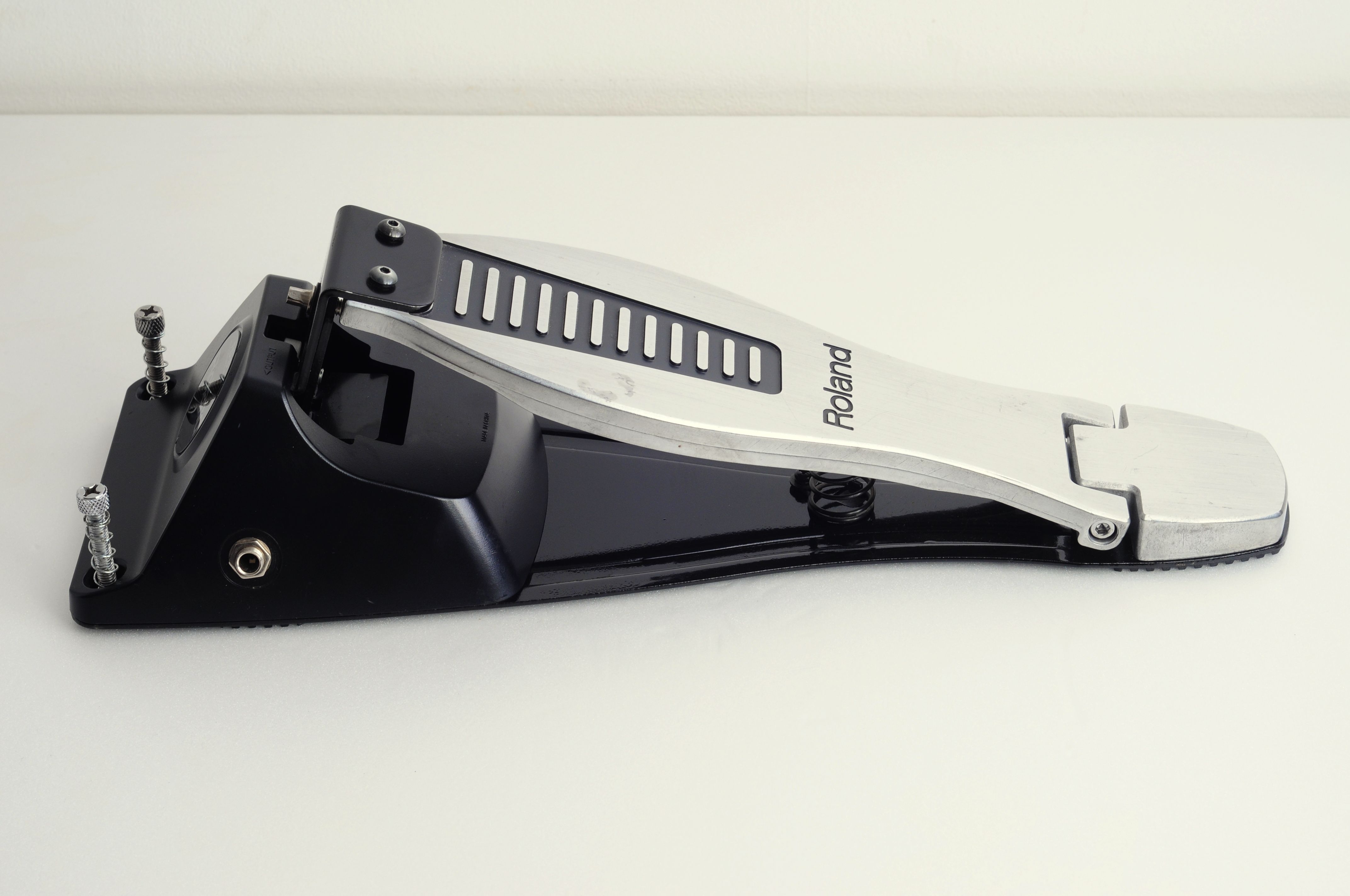 ROLAND FD8 pédale charley batterie electronique TBE