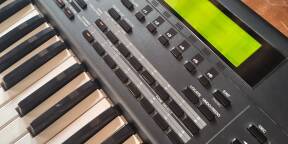 Synthétiseur XP 80