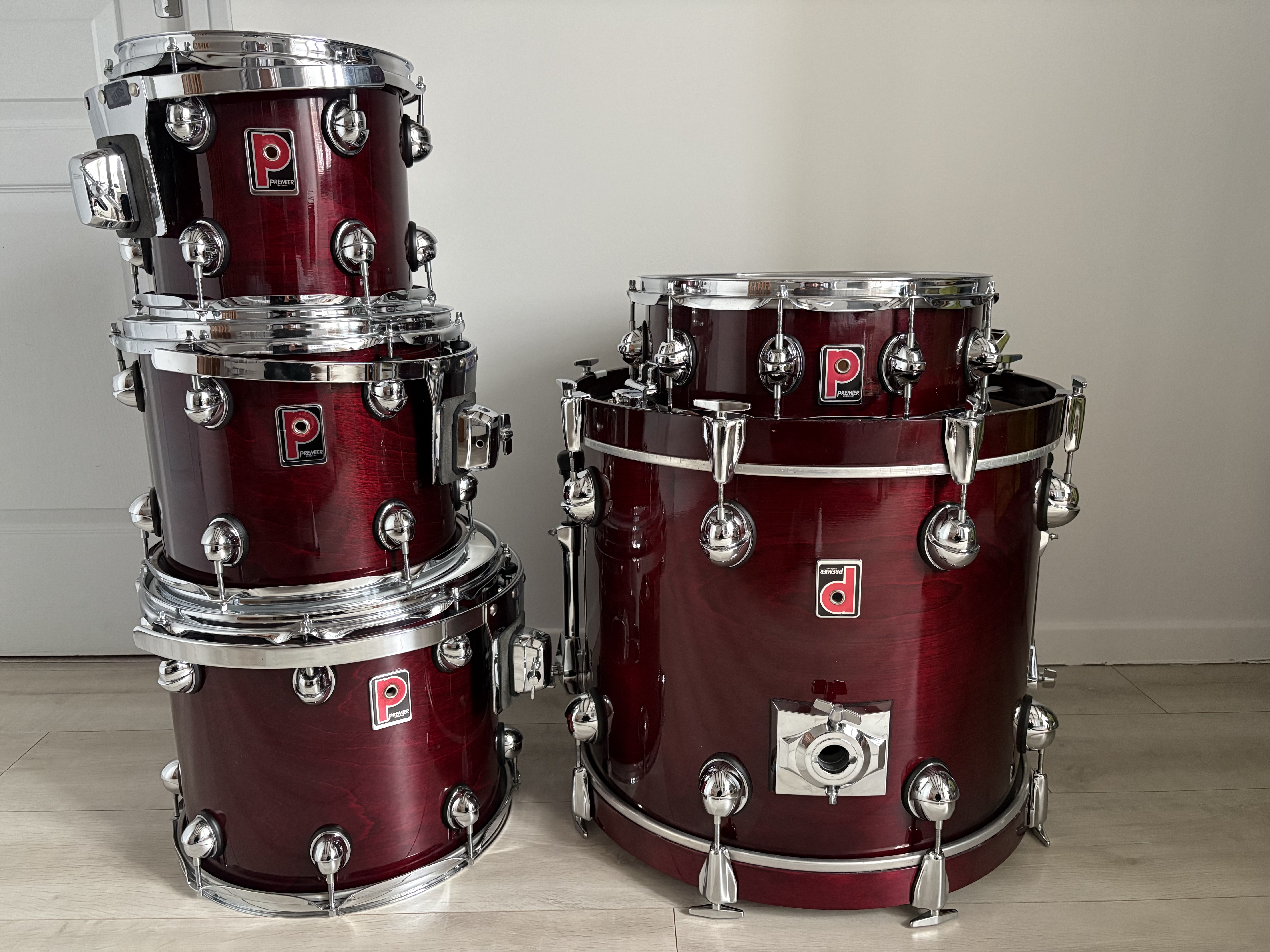 Batterie Premier Genista couleur bordeaux/ red damask 20/10/12/14/14