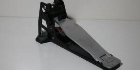 Pédale de Grosse Caisse Roland KT-9