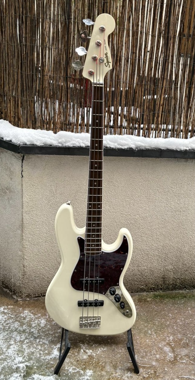 Squier LE Classic Vibe Jazz Bass mid60s