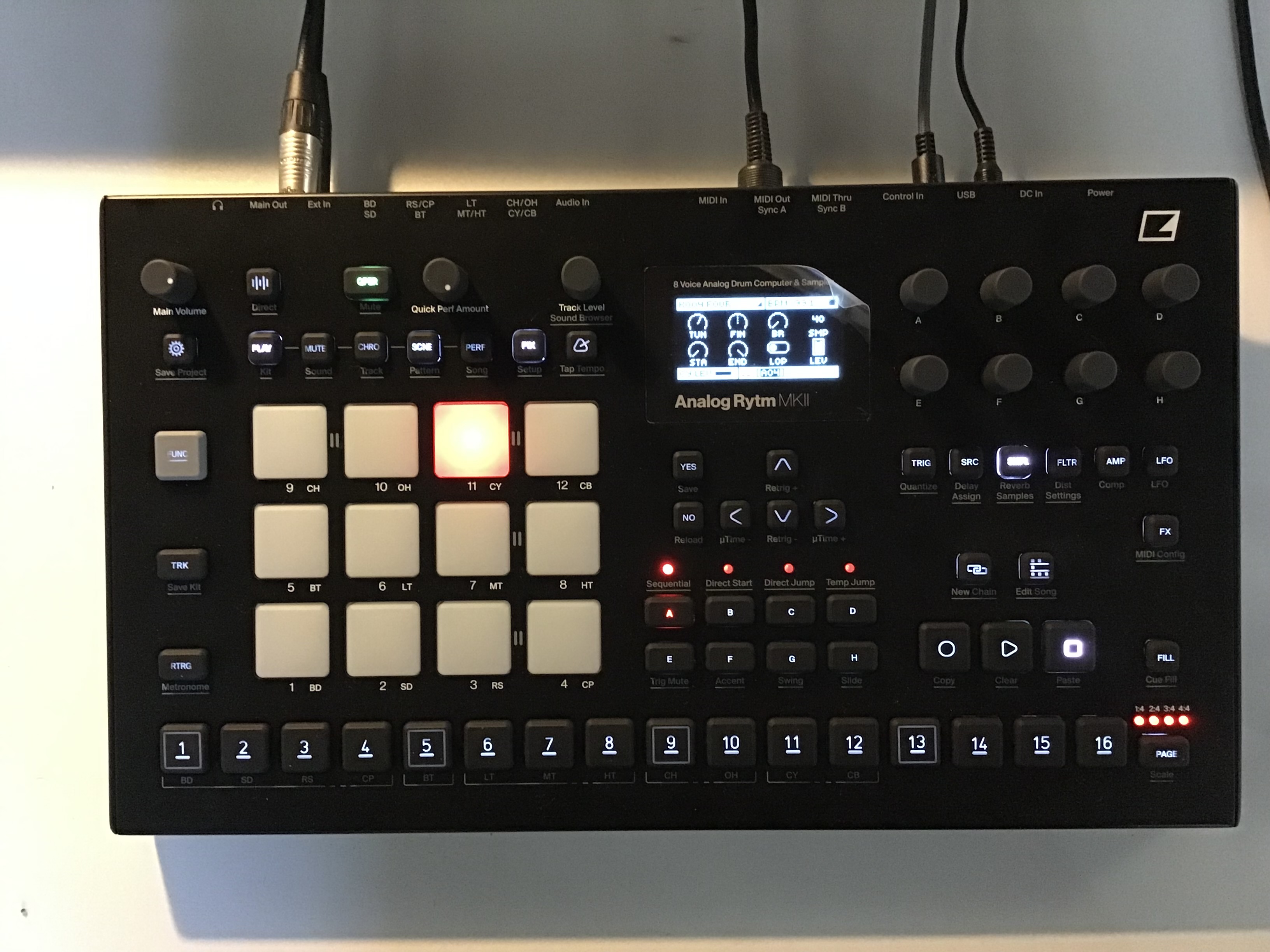 Vends Analog Rytm MK2 Black