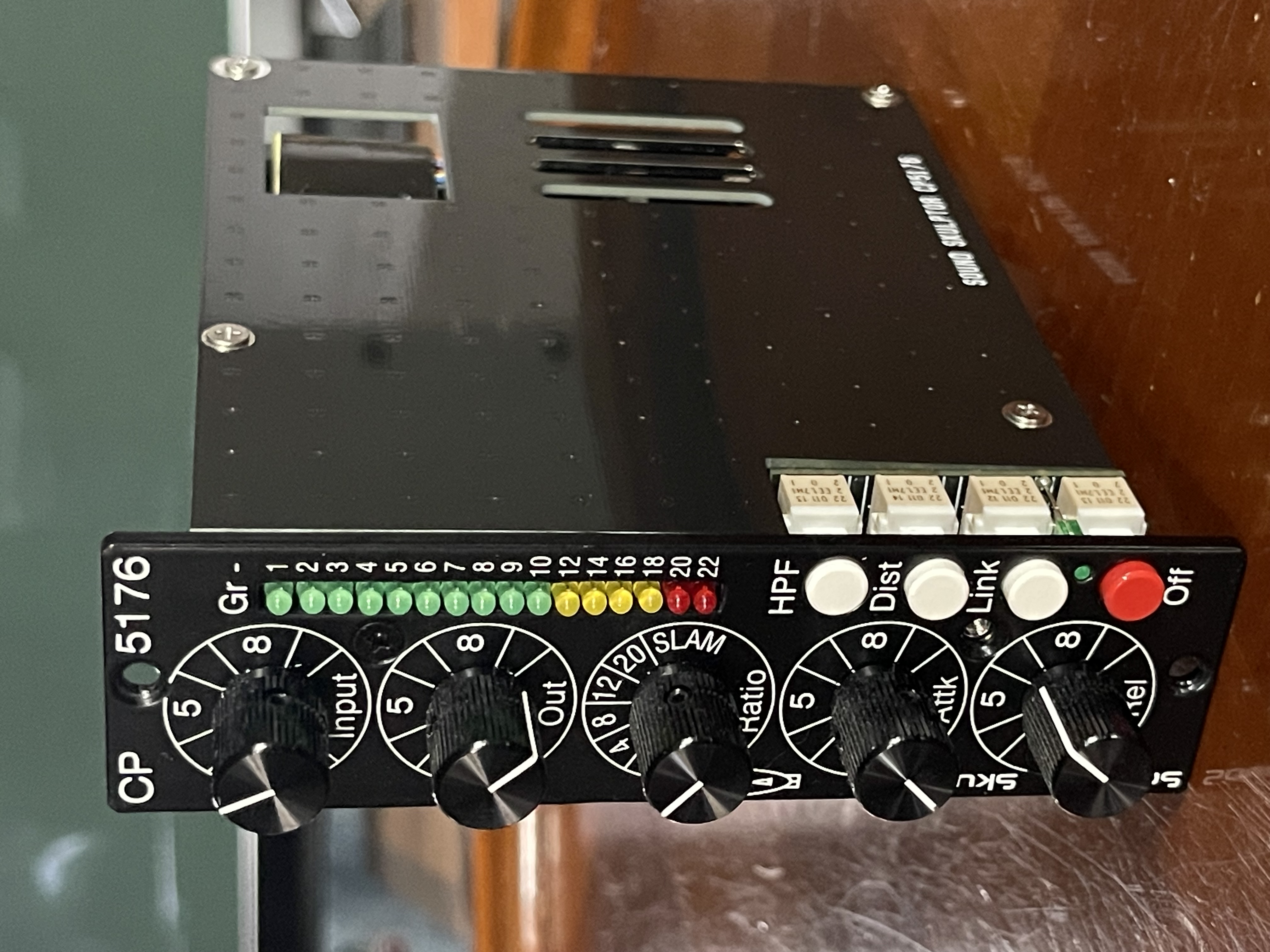 Compresseur / Limiteur Sound Skulptor CP5176 - Garantie