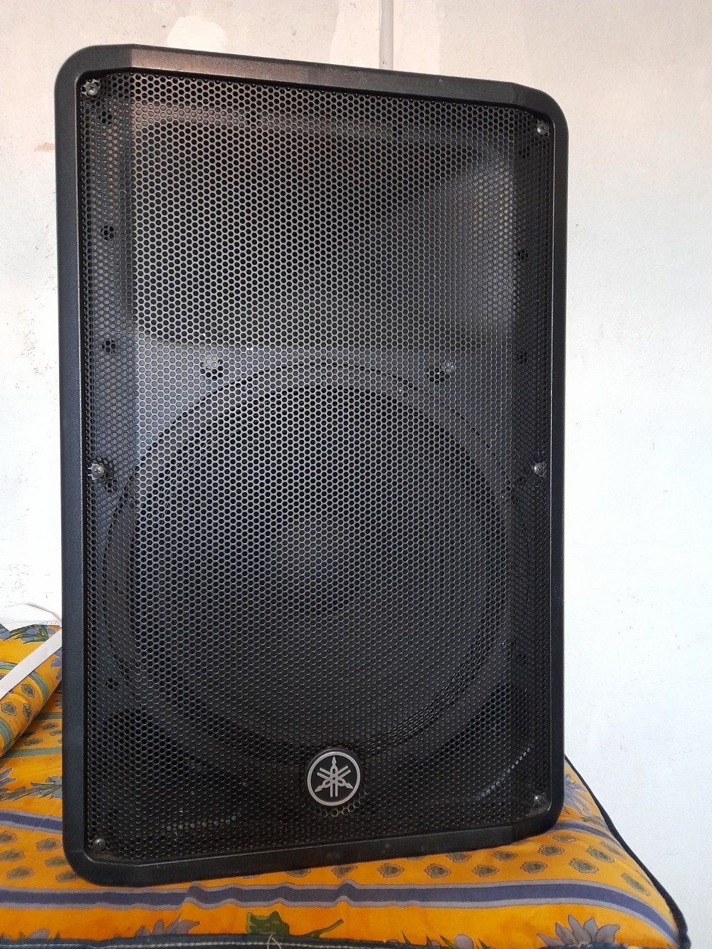 Paire d'enceintes passive Yamaha CBR15