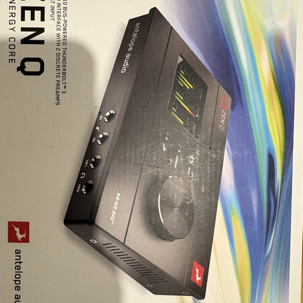 Vends Zen Q Synergy core Thunderbolt