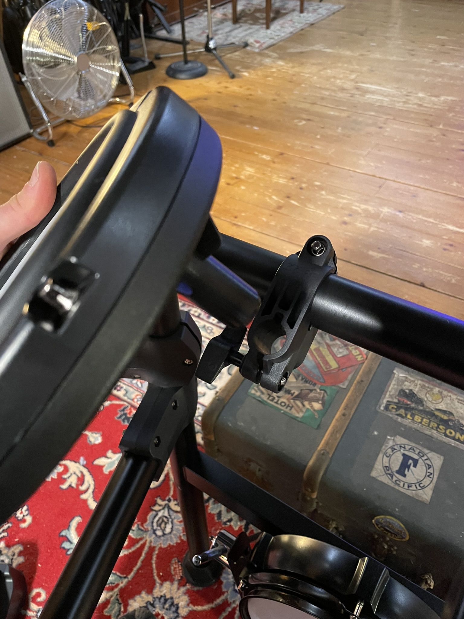 AA09BF81-A74F-45F2-B543-81F77DECC2F6 1 102 o