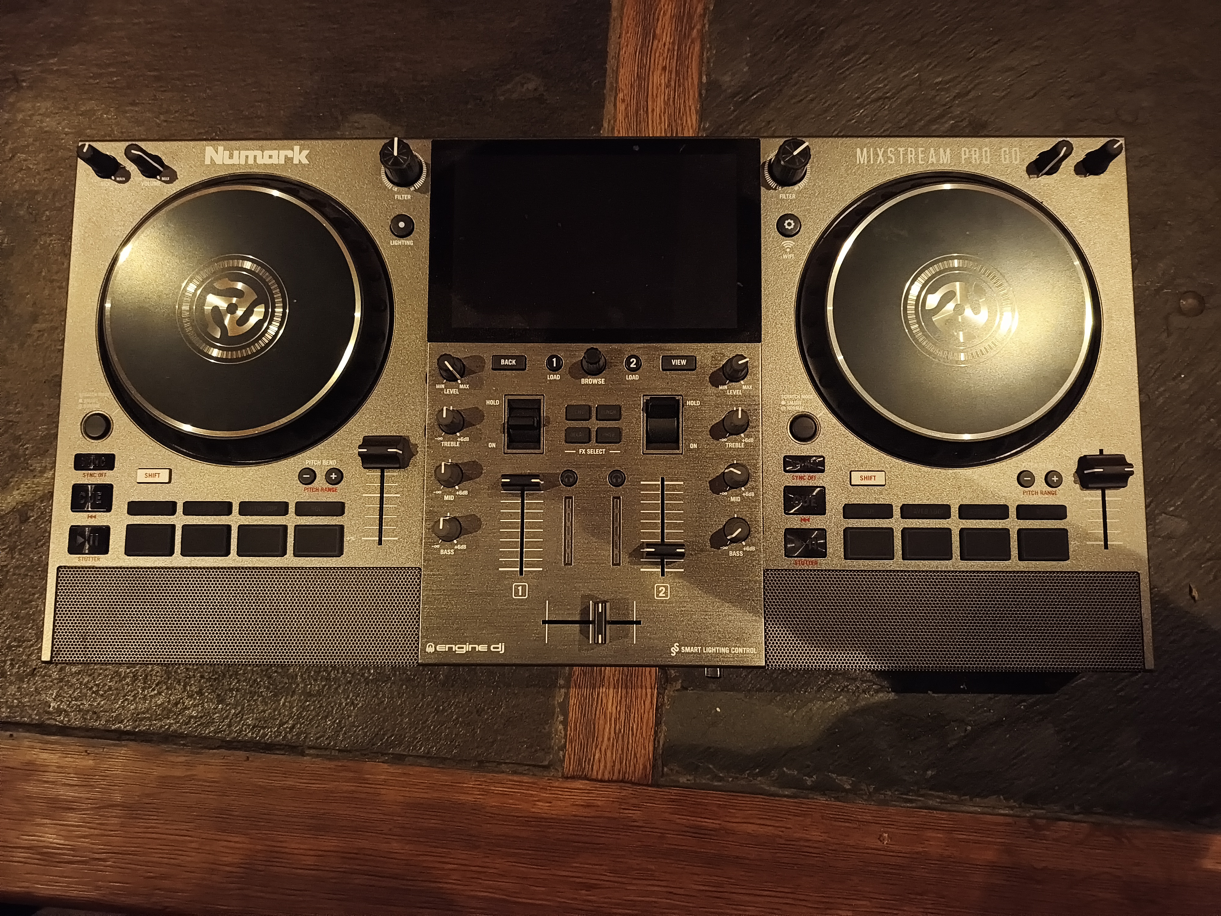 Vends table Numark MixStream Go Pro