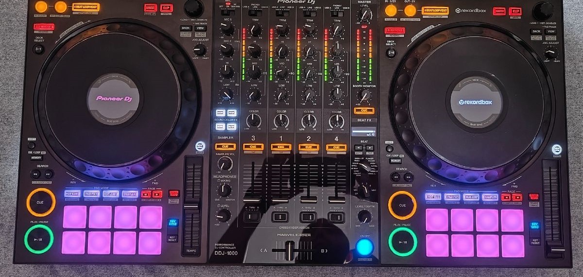 Pioneer DDJ 1000 + Flight case