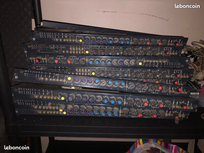 Vend pièces Soundcraft 8000