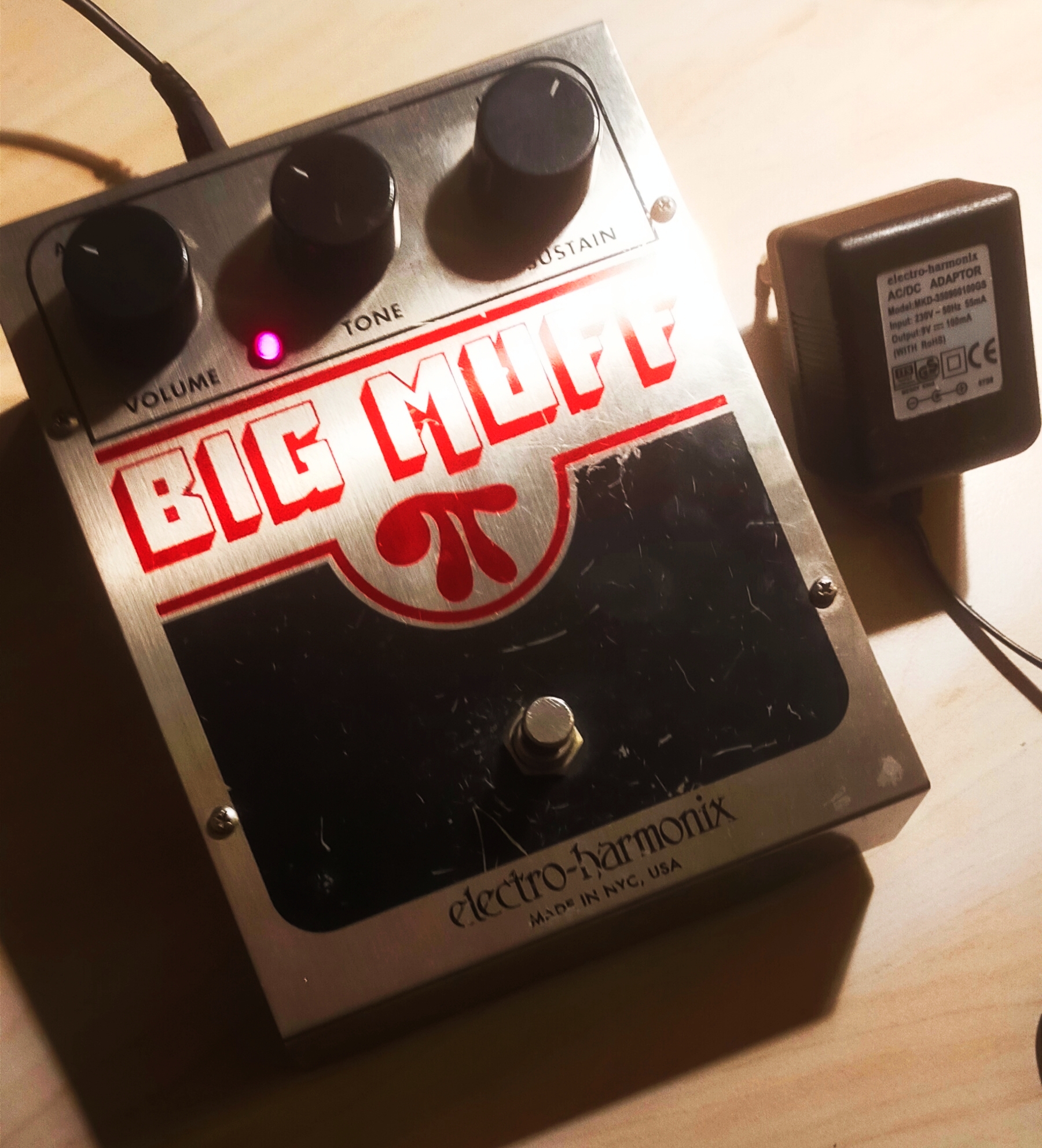 Ehx Big Muf  V.9 de 2000 Ec003A & alim