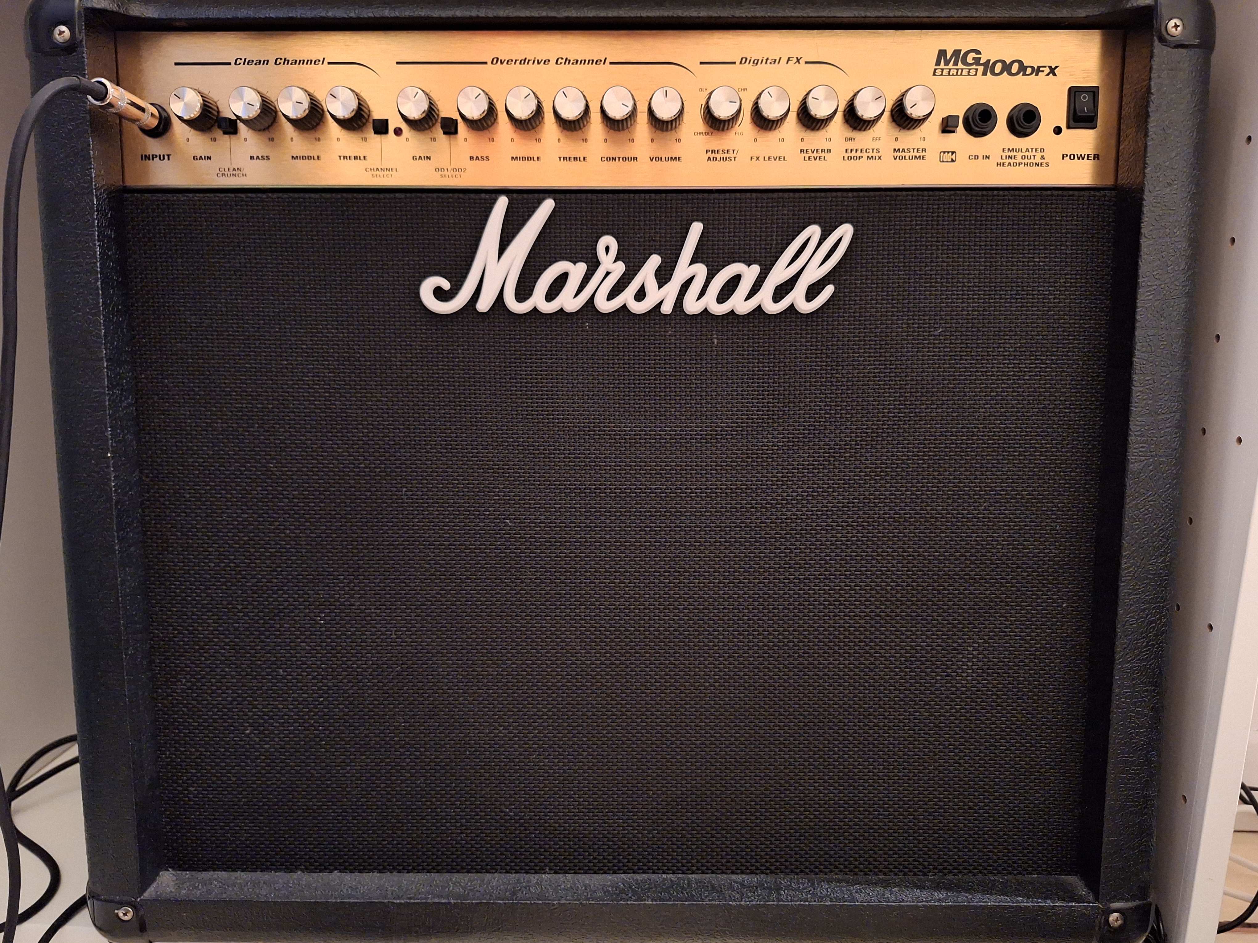 Ampli Marshall MG100DFX