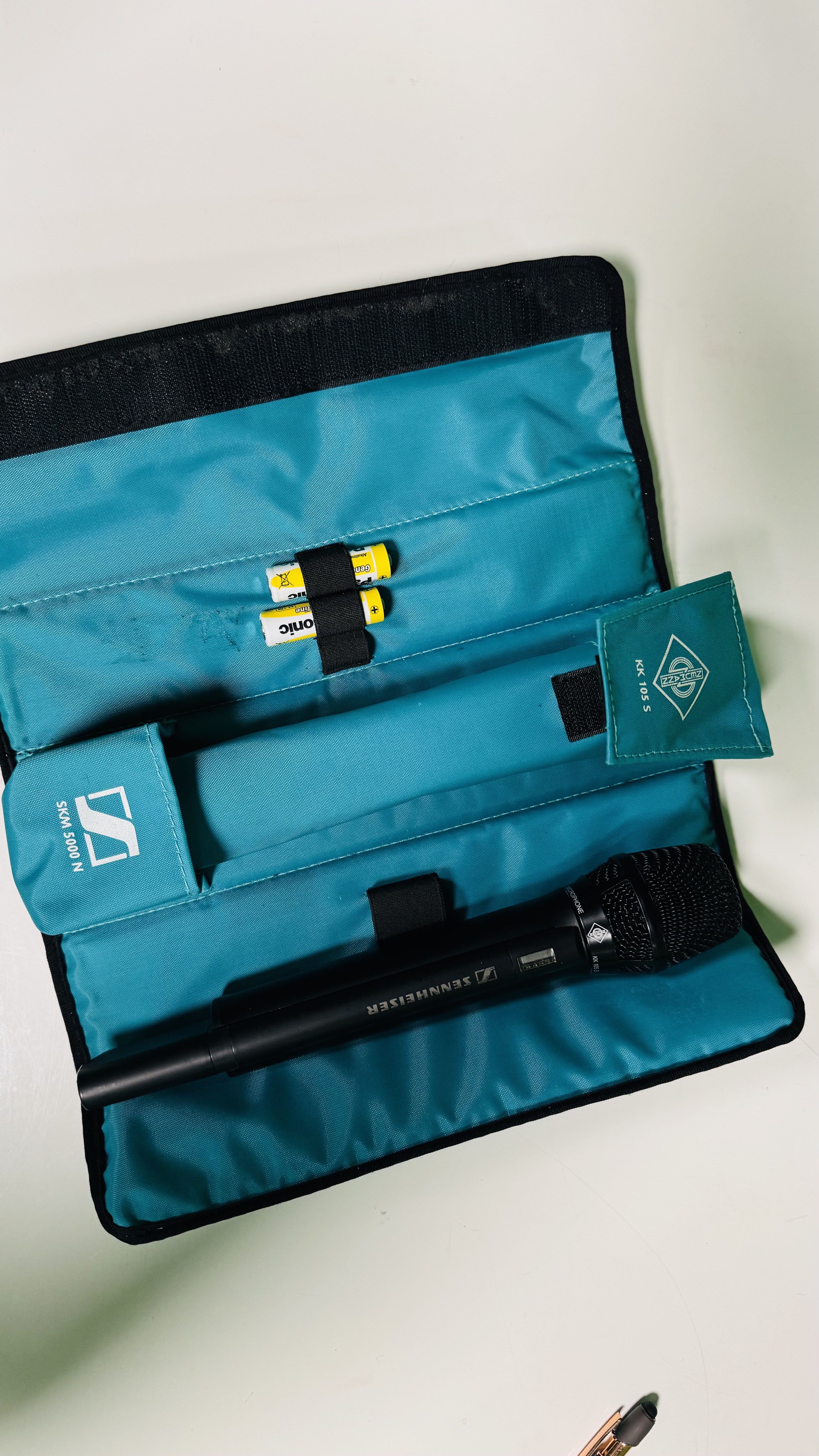 Emetteur Sennheiser SKM 5200 + Capsule Neumann KK 105 S + Recepteur Sennheiser EW100