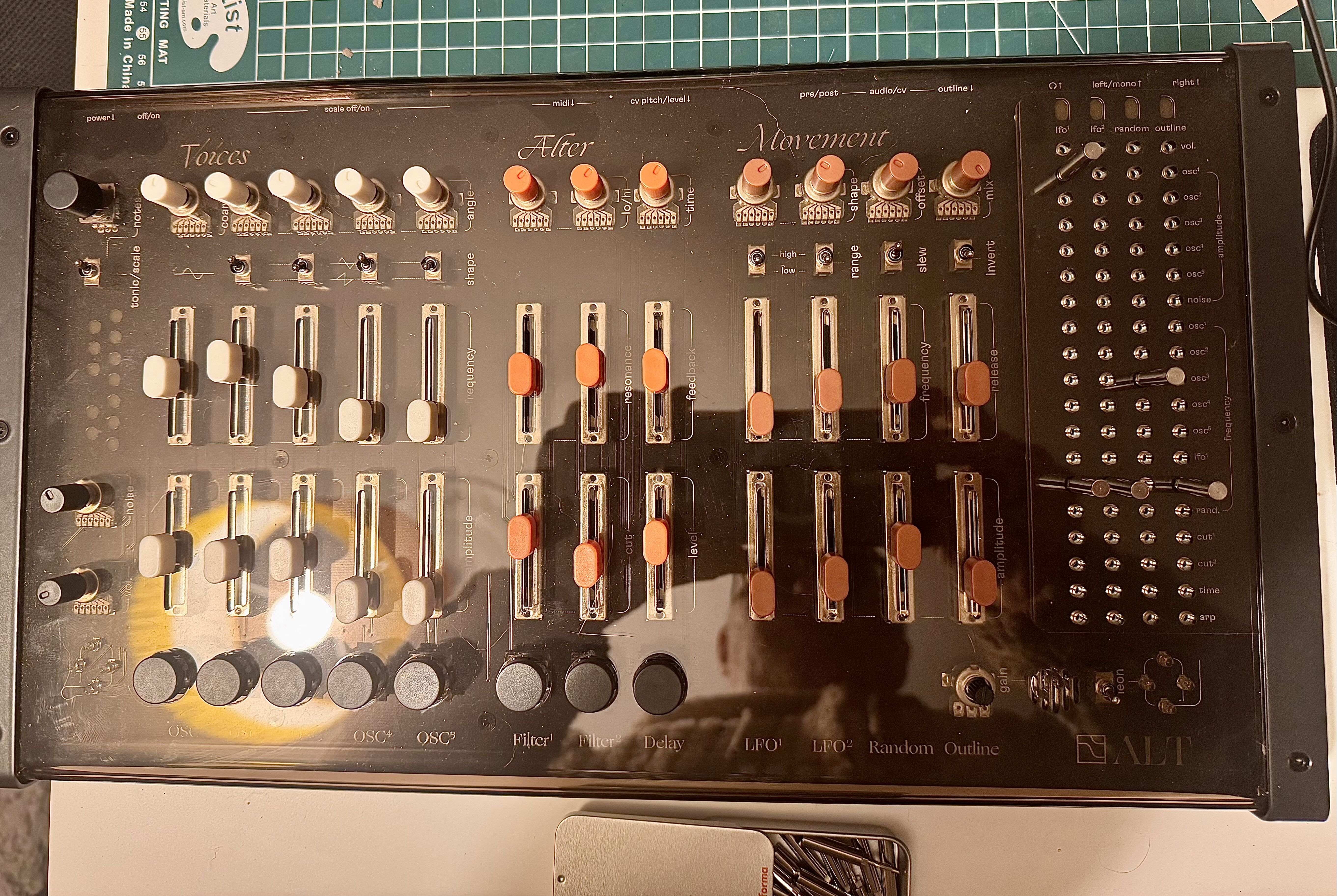 Vends Synthé ALT de Cyma Forma état NEUF