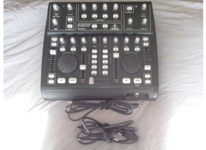 Behringer Deejay BCD3000