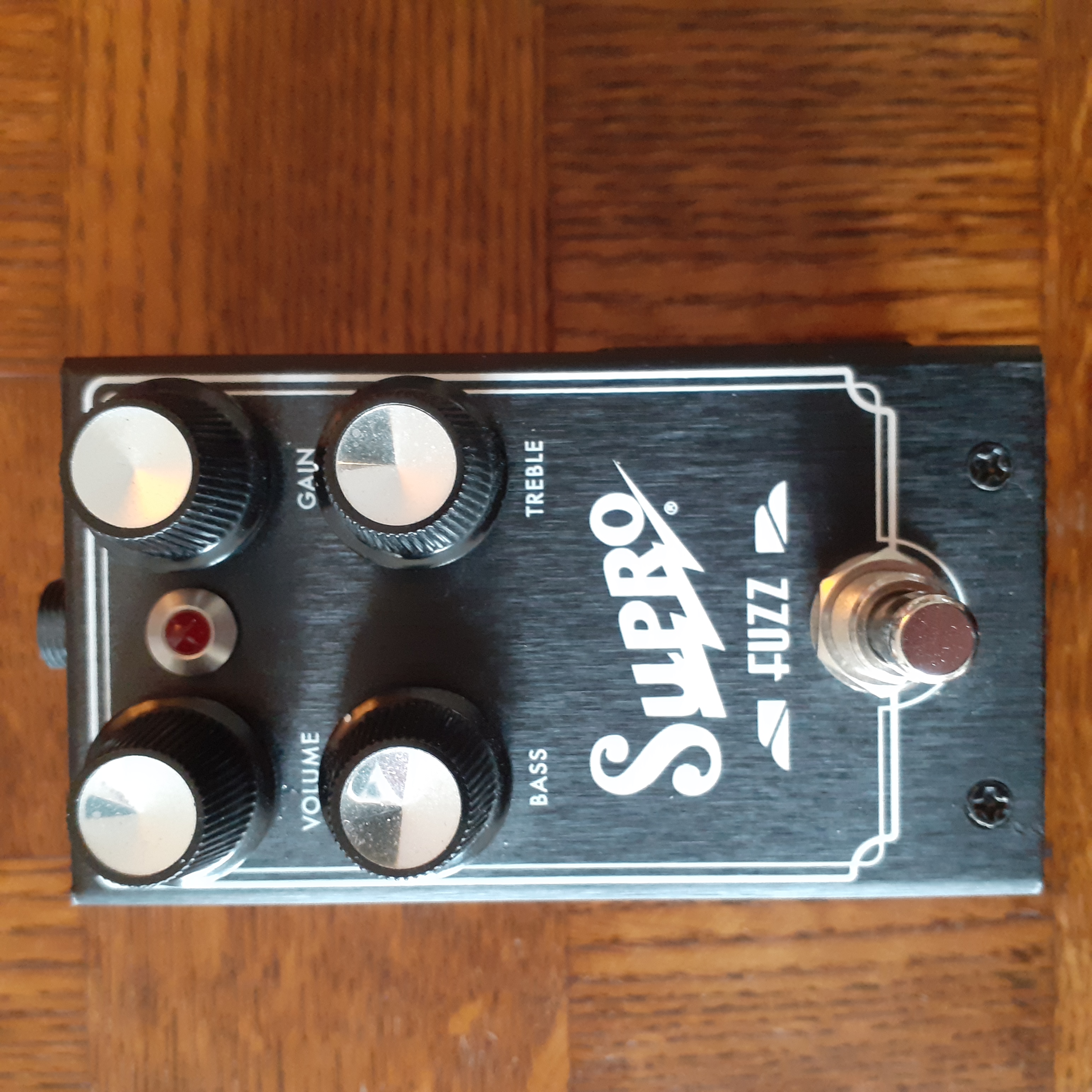 Pédale SUPRO FUZZ 