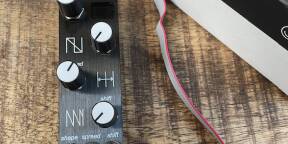 Vends RIPSAW de Acid Rain ou échange contre module Versio