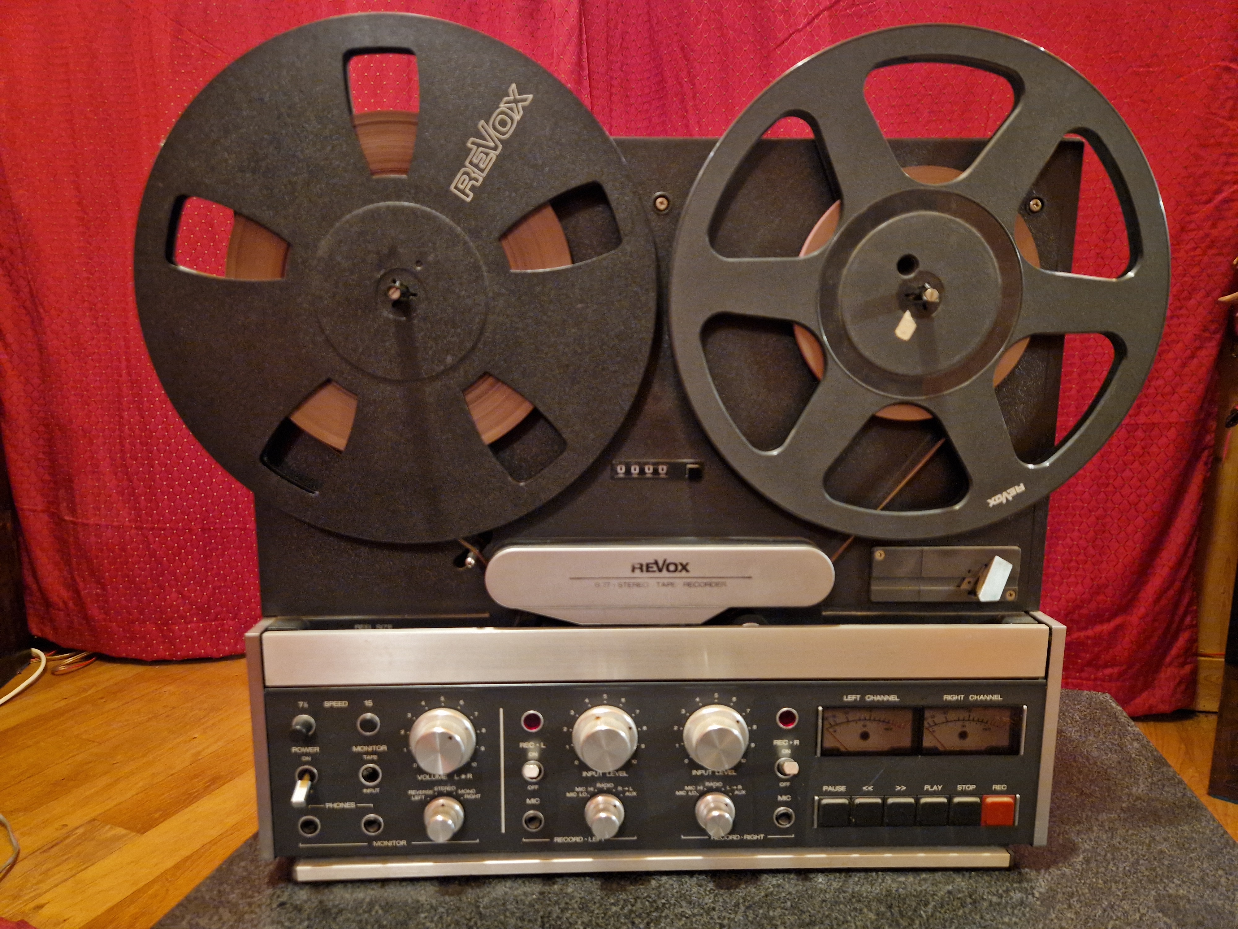 Vends magnetophone 2 pistes Revox B77