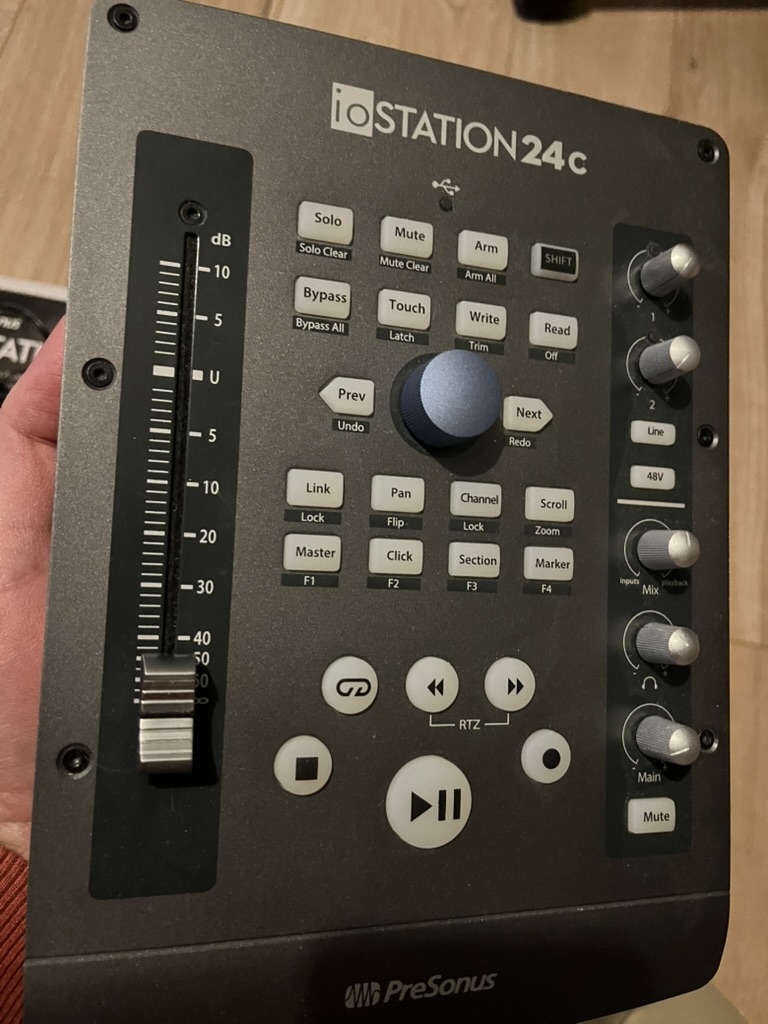 Presonus ioStation 24c