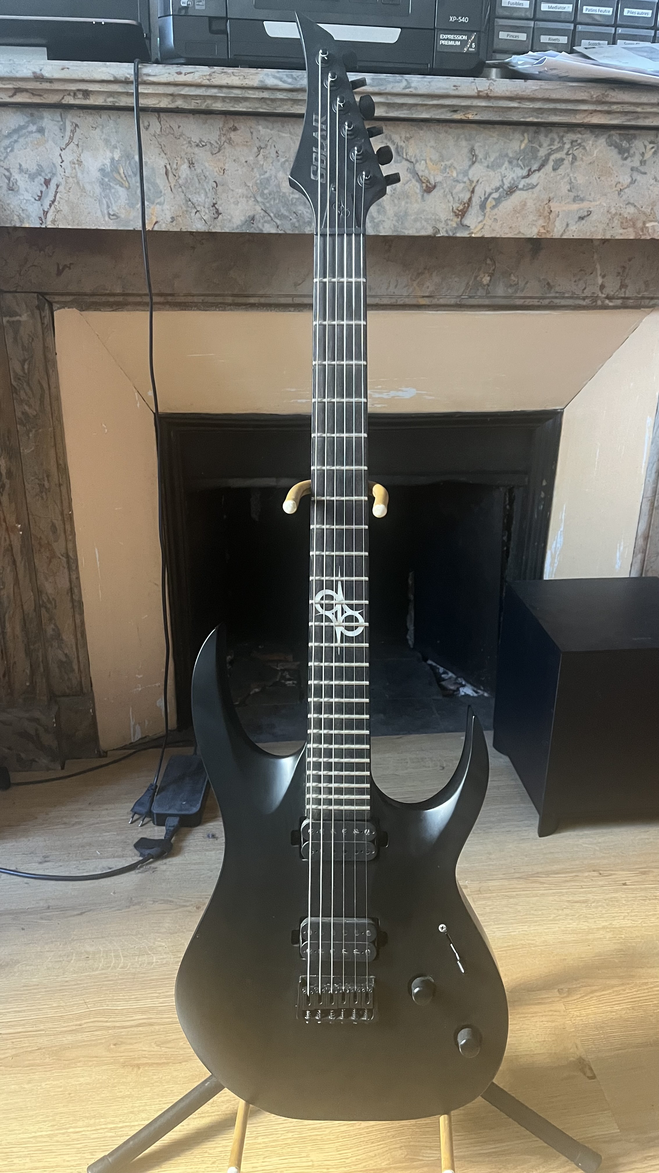 Guitare Solar A2.6C excellent état