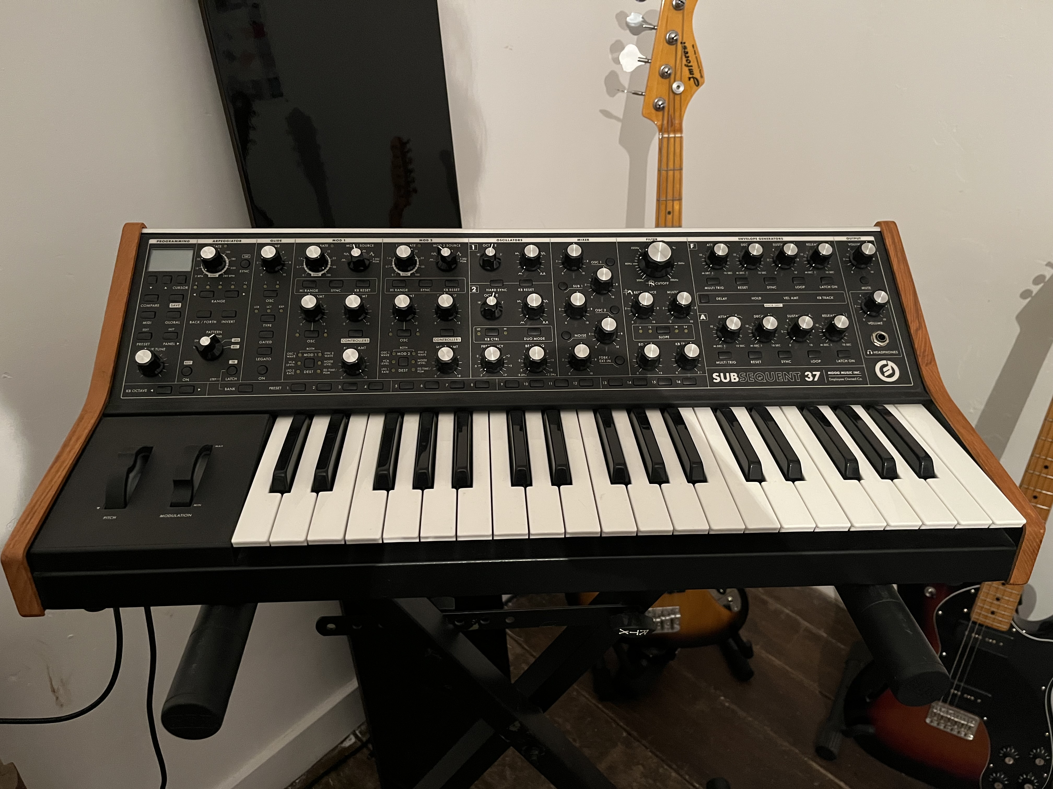 Moog Subsequent 37