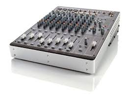  Table de mixage Mackie Onyx 1220i