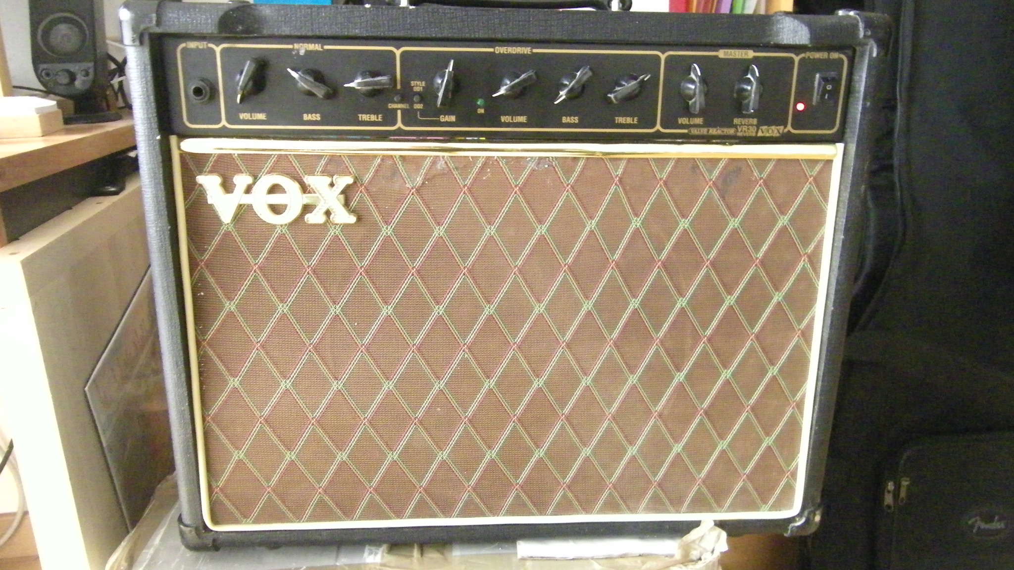 VOX VR 30 R  (RARE )