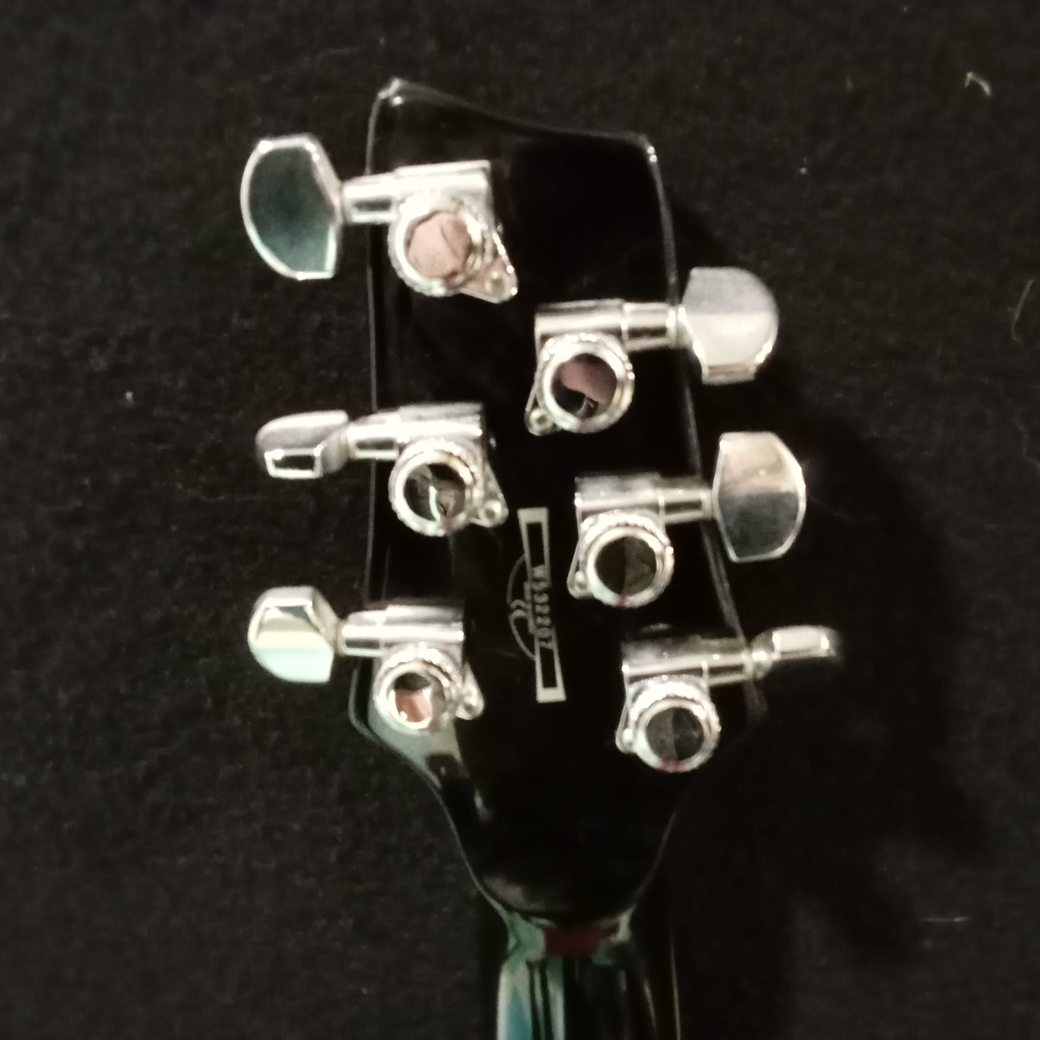 Guitare Ibanez SZ320 - Micros Seymour Duncan + Mécaniques Bloquantes