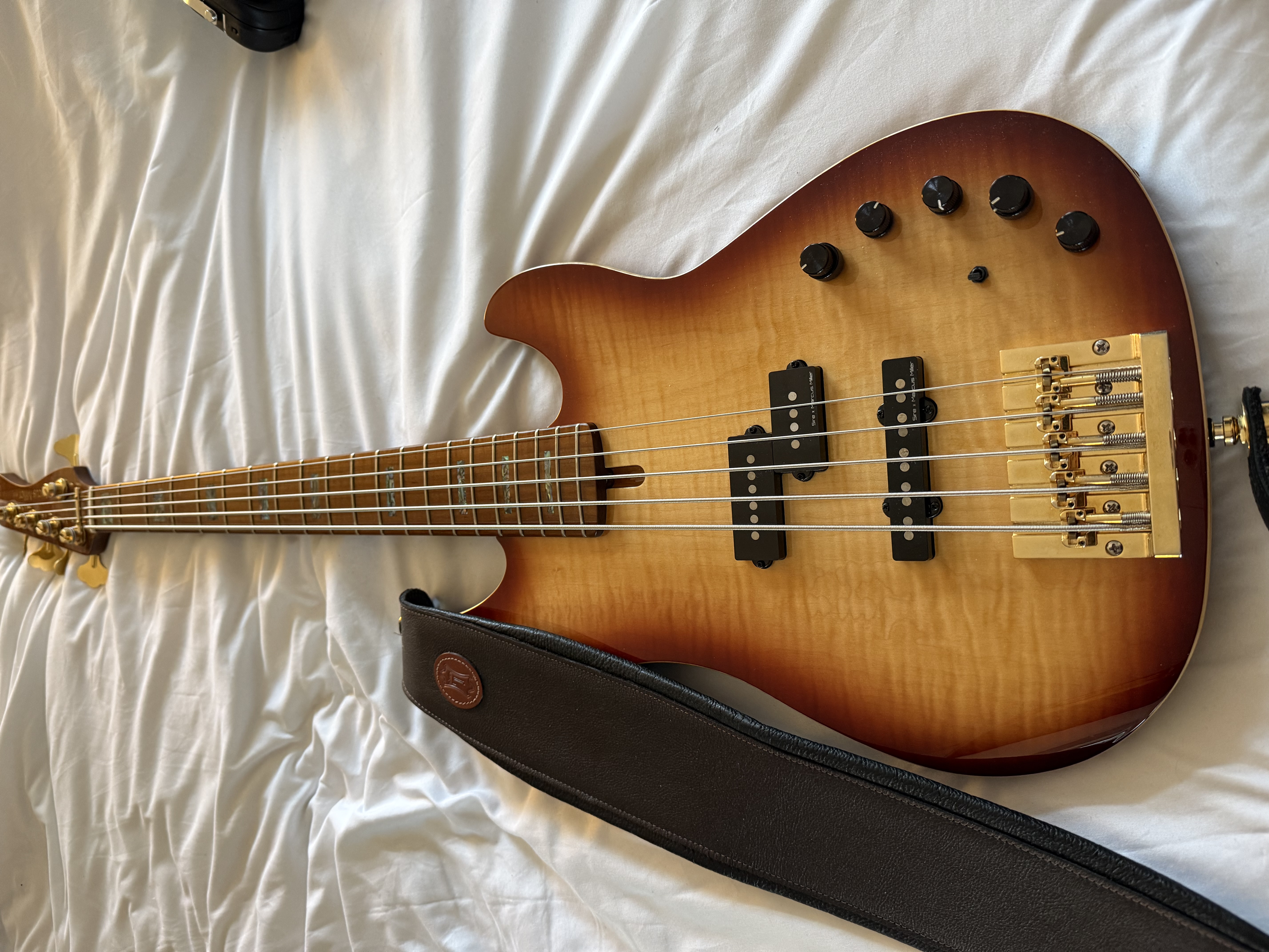 SIRE MARCUS MILLER P10 DX 5