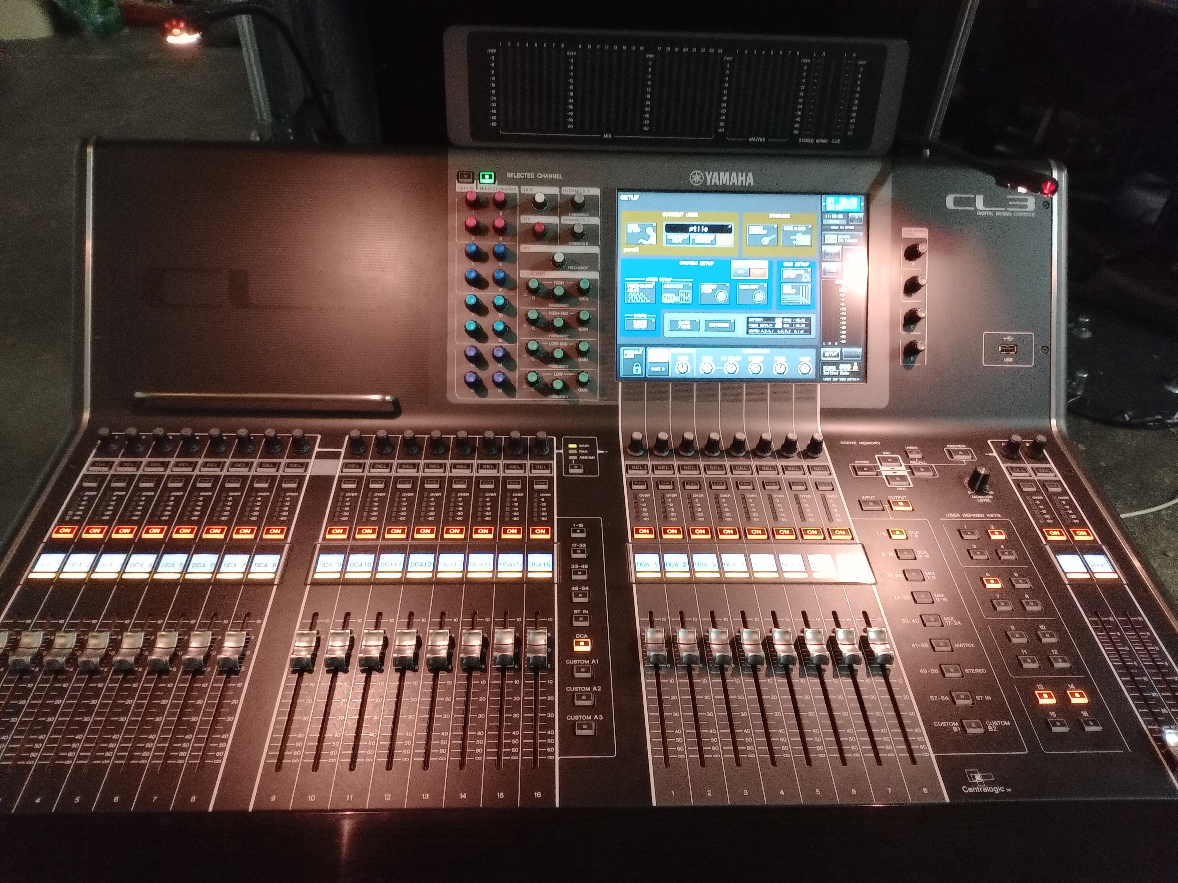 VENDS CONSOLE YAMAHA CL3+ RIO 3224D