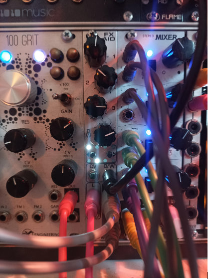 FX aid - Happy Nerding - Multi Effets 4HP