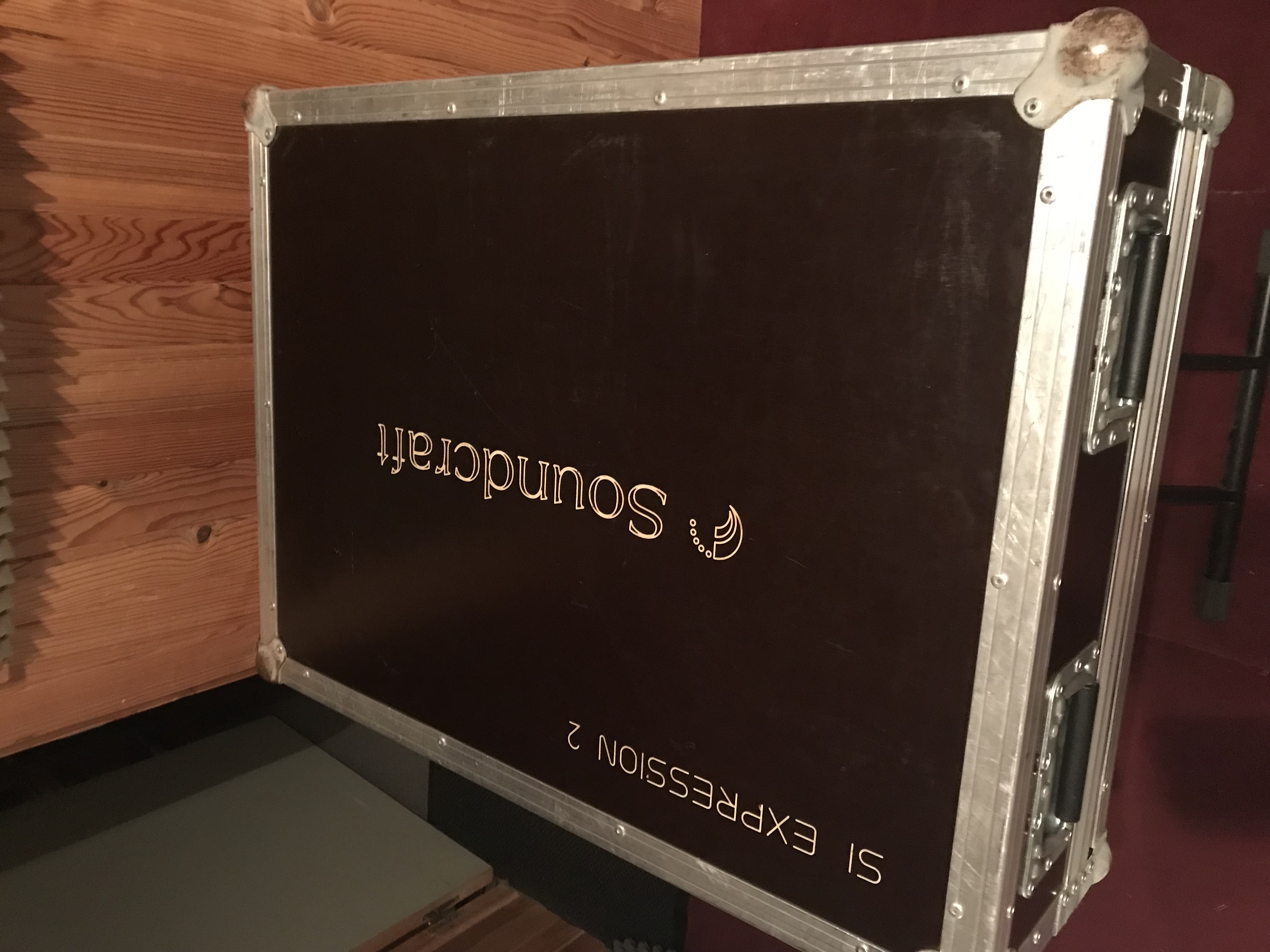 Vends Consolle Numérique