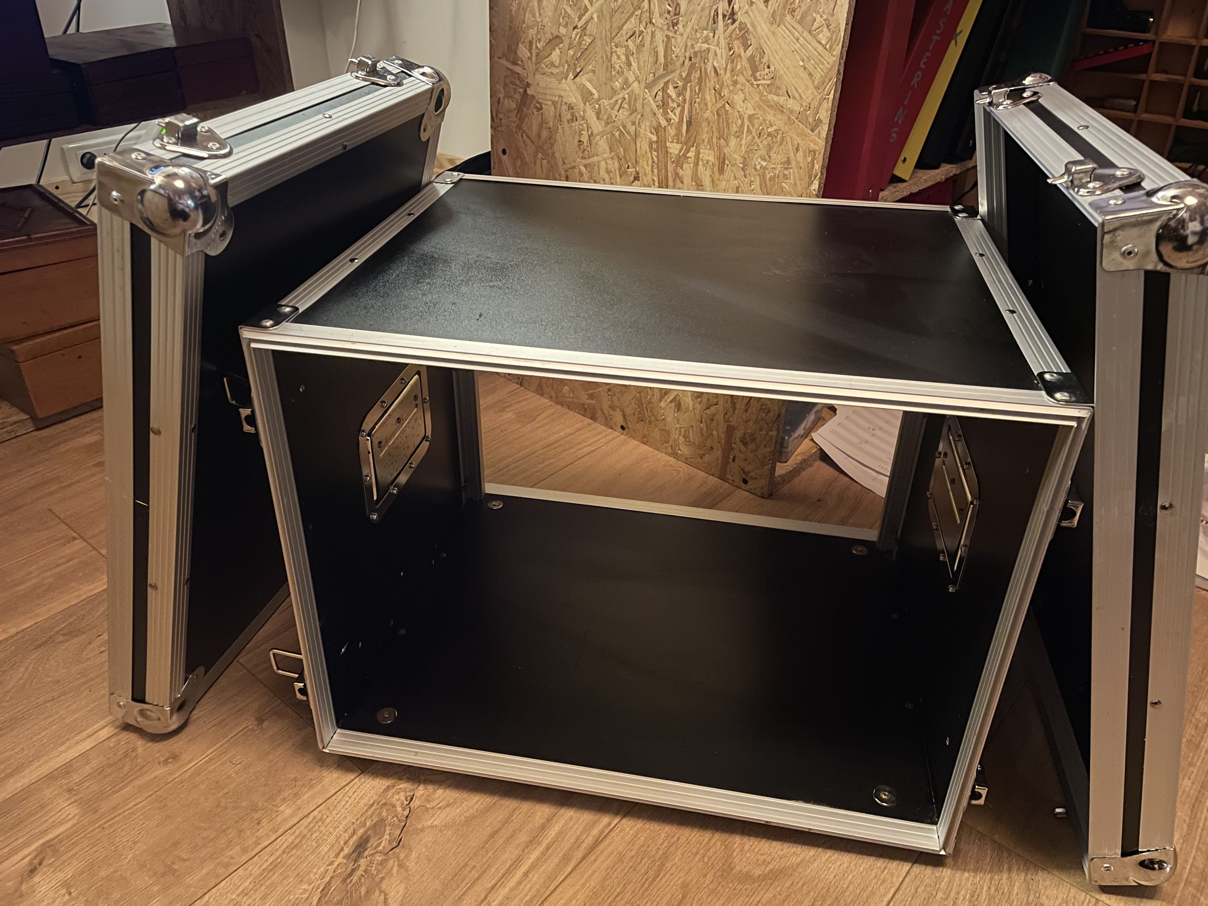 Vends Rack Flyht Pro 8U