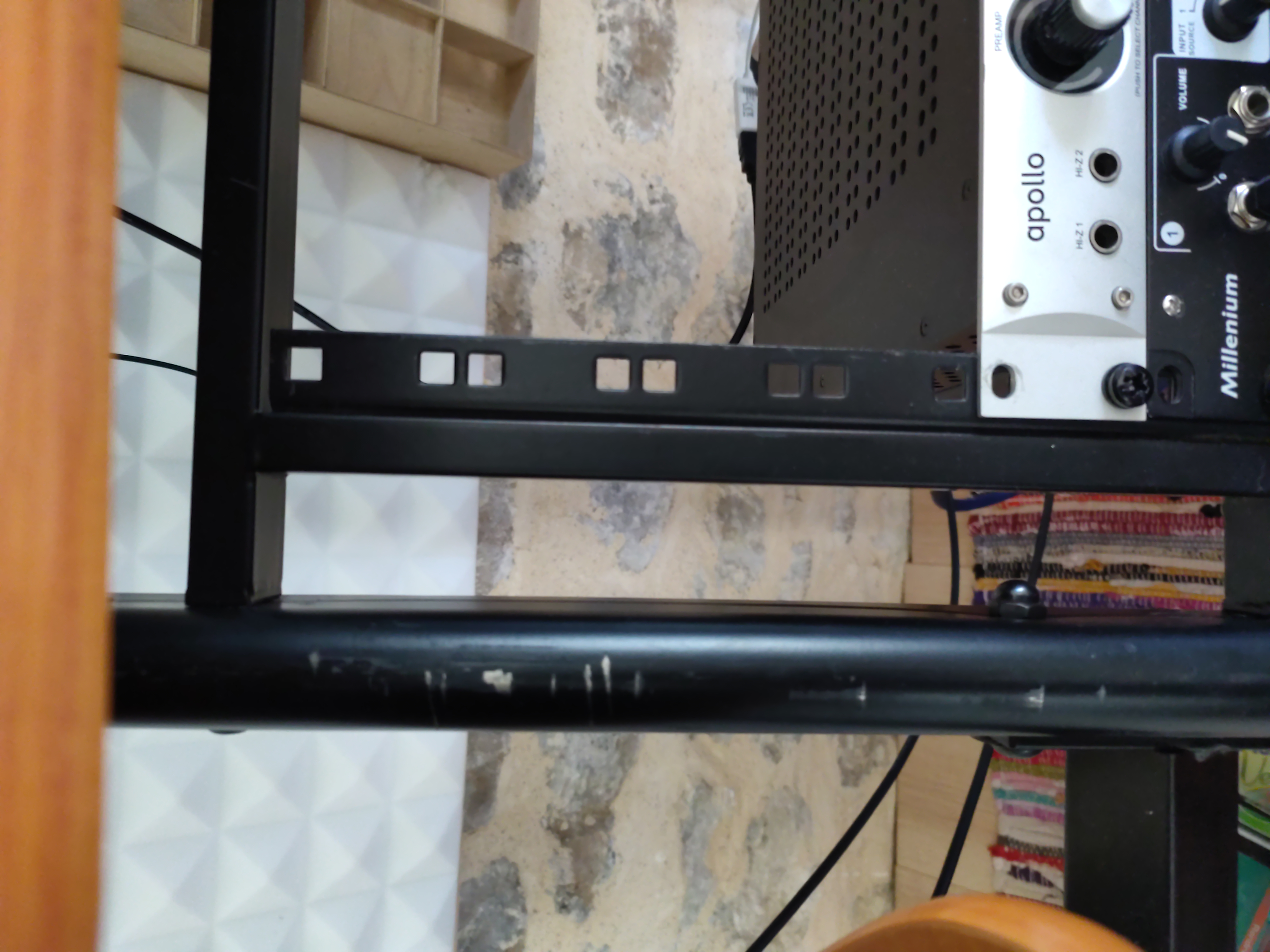 Eagletone Studioden 300 (65774)
