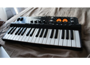 Line 6 POD Studio KB37 (98097)