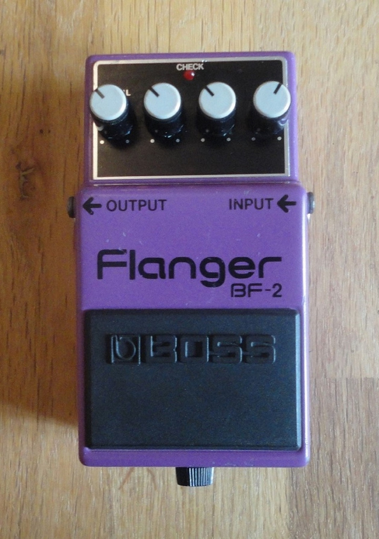 Vends Boss BF-2 Flanger (vintage 1993 – green label)