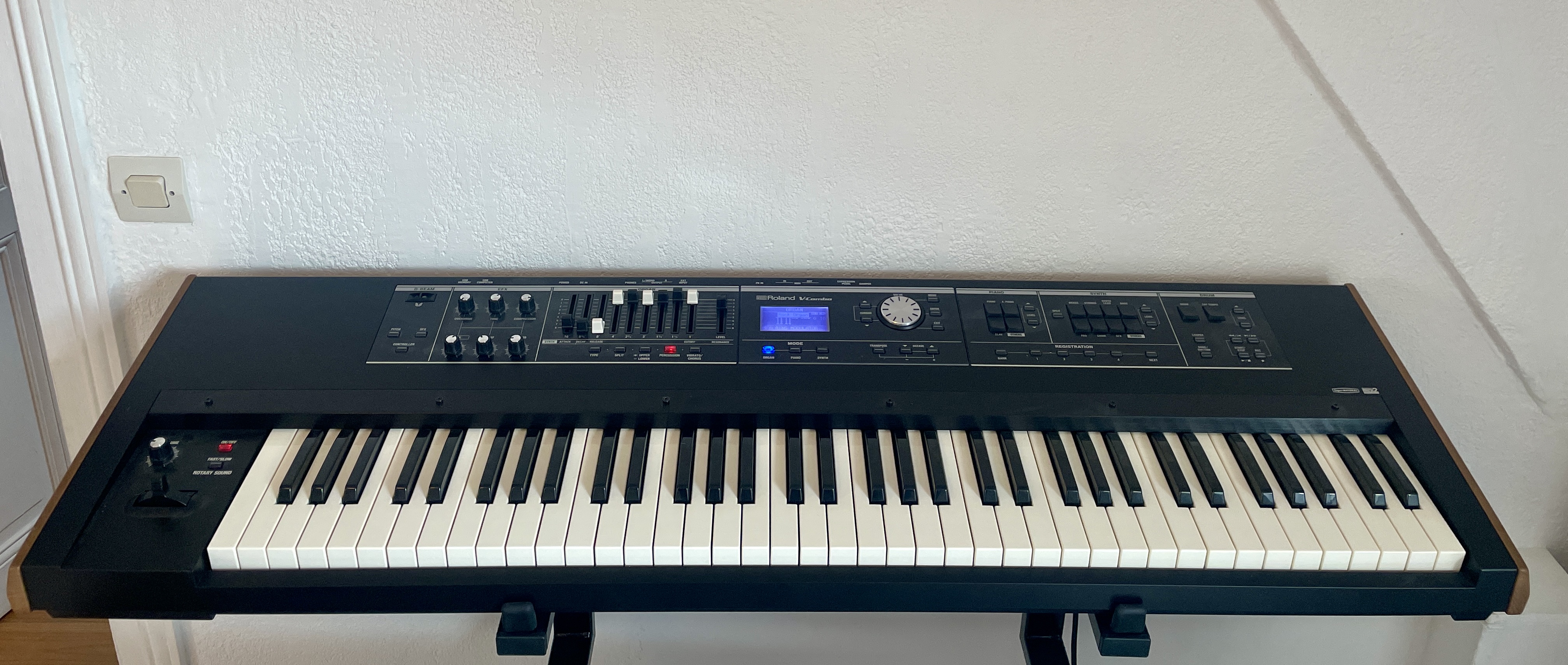 Clavier Roland Vr-730
