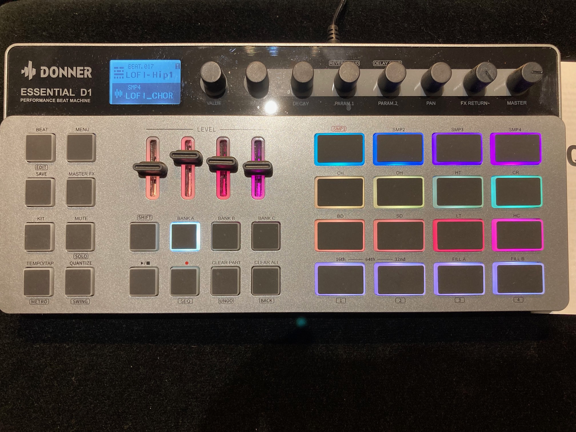 Vends boîte à rythmes DONNER D1 