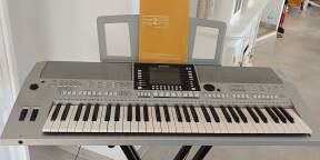 SYNTHETISEUR YAMAHA PSR S910
