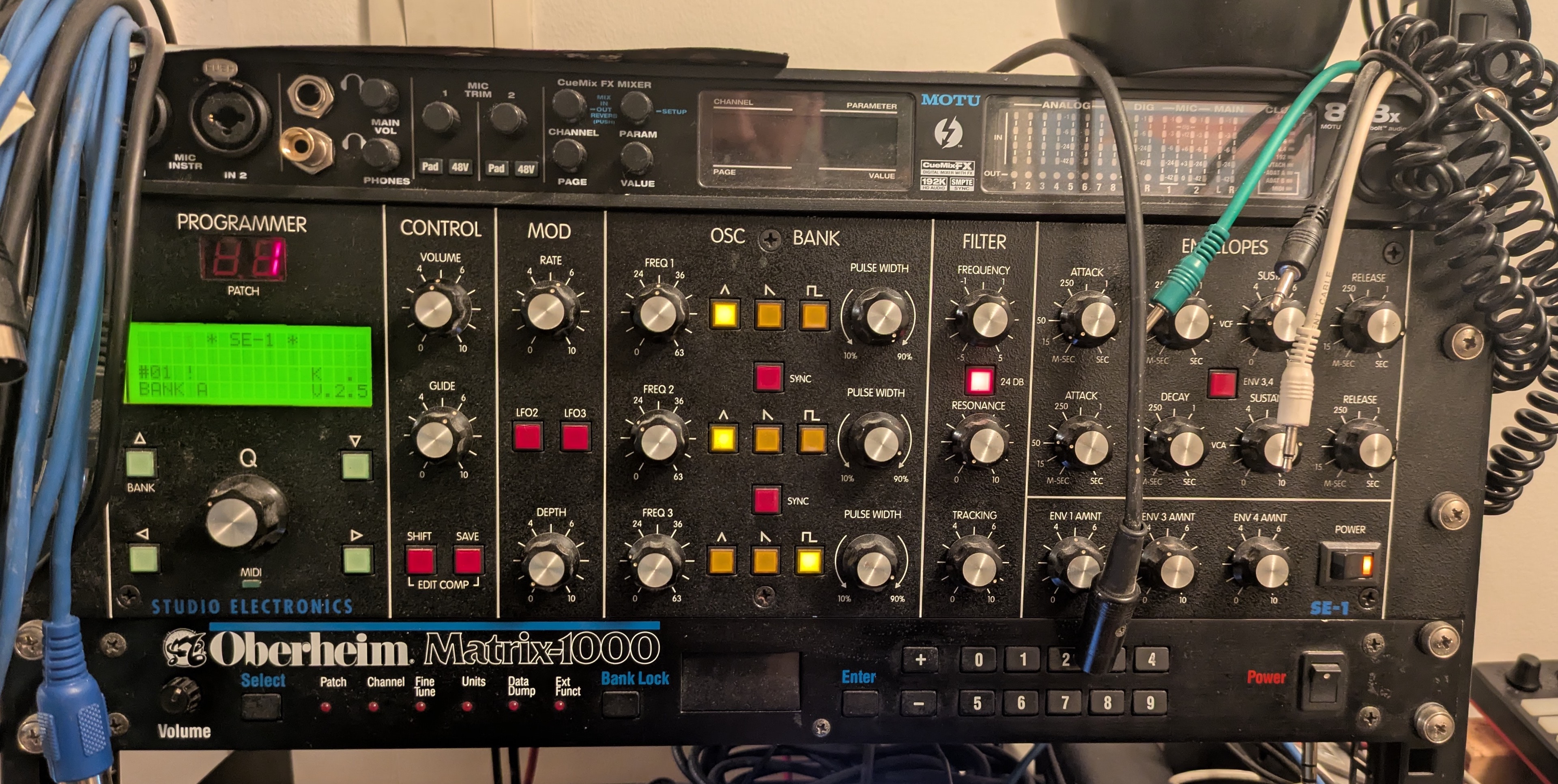 Studio Electronics SE-01