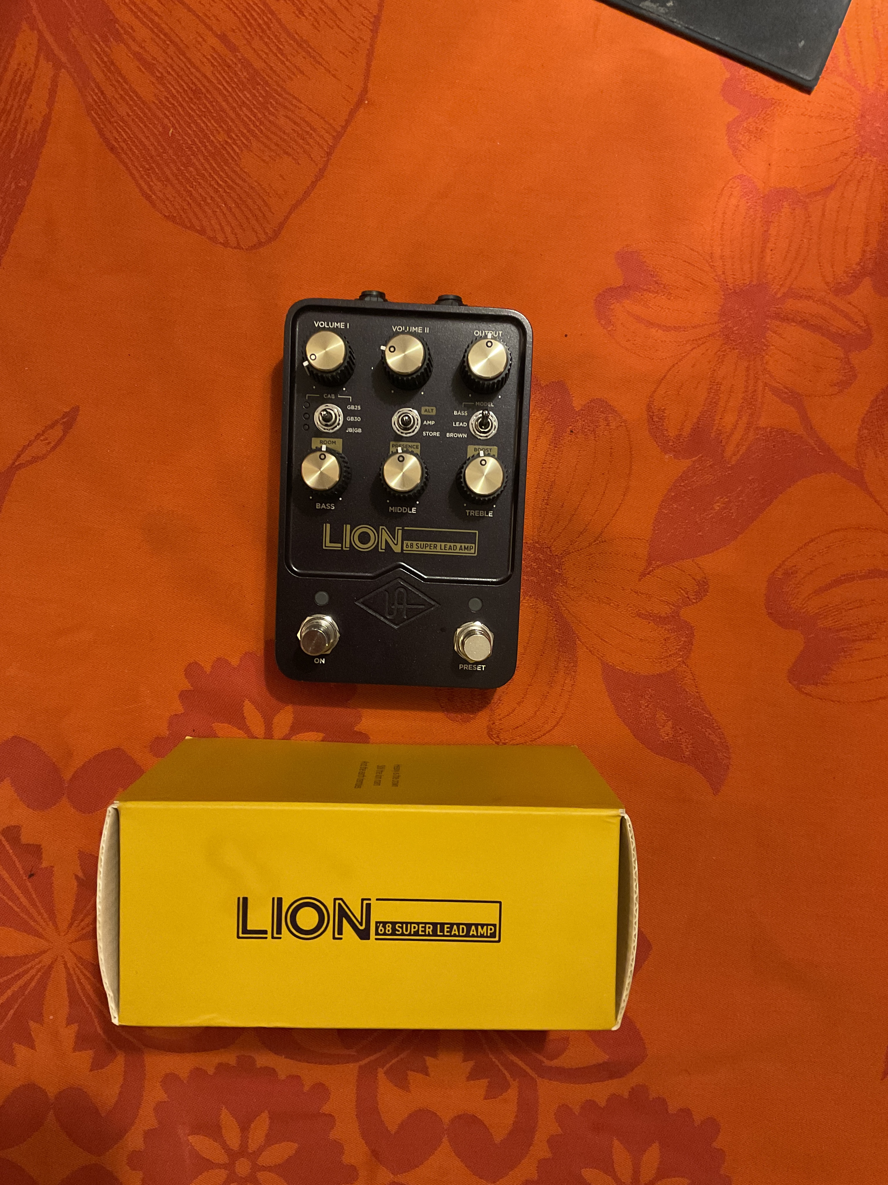 Vends UAD Lion 68 Super Lead 68