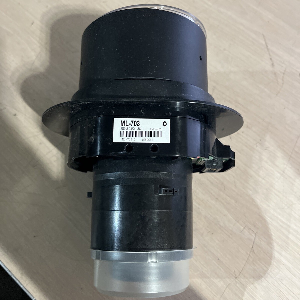 OBJECTIF HITACHI POUR : X8150/60/70, WX8240/55/65