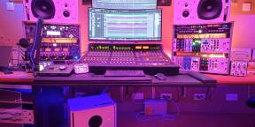 Vends: système PSI Audio A23-M + A125-M subwoofer - White Finish