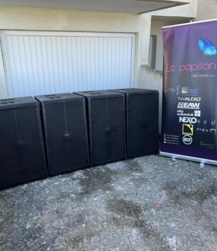 JBL srx 728s Subwoofer 