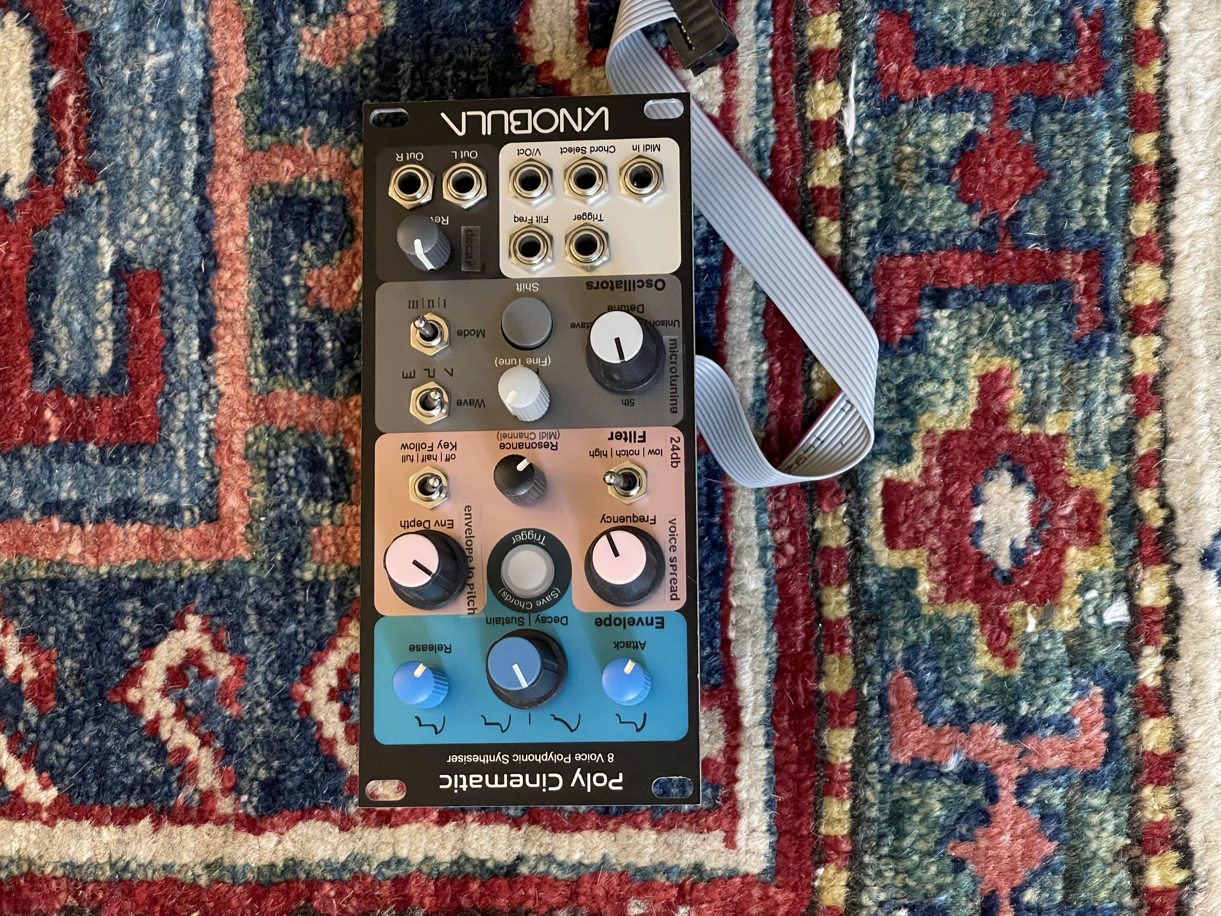 Vends Knobula Poly Cinematic