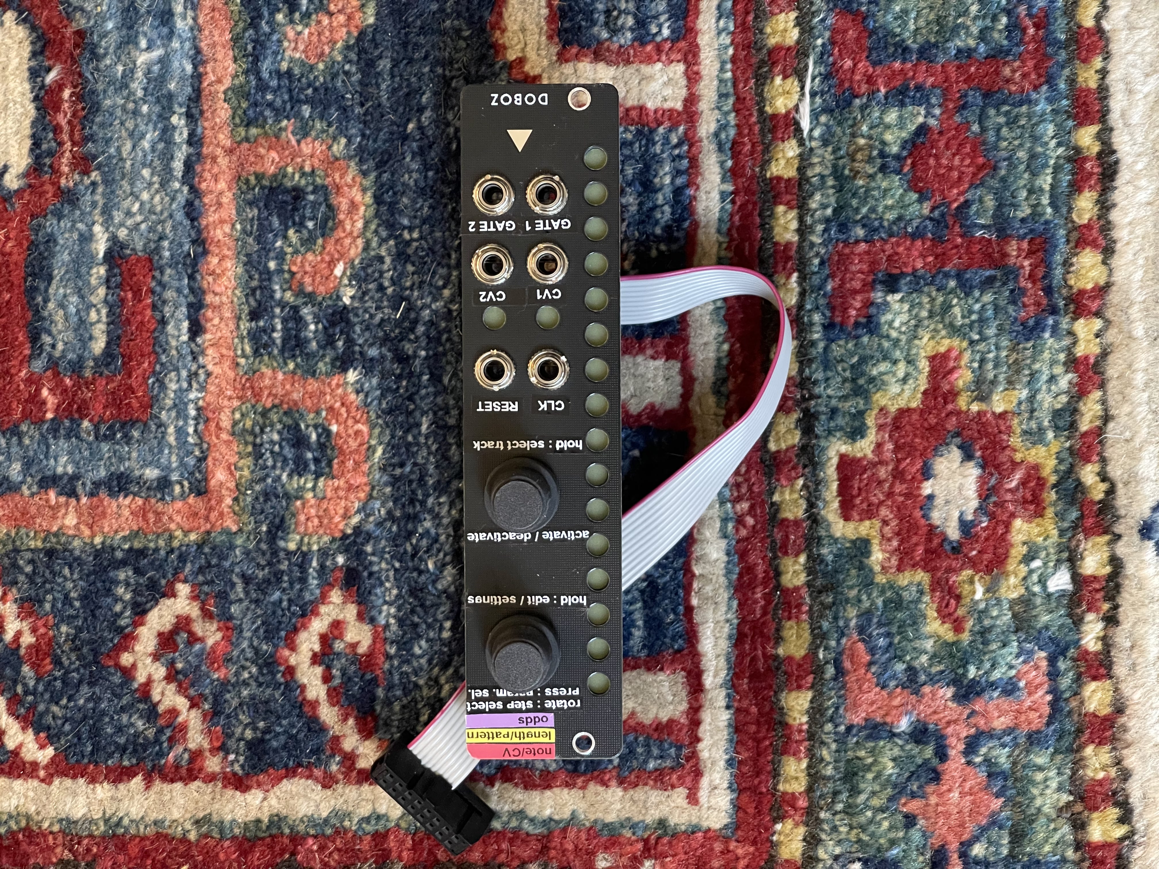 Vends Doboz Prizma (en ai deux à vendre)