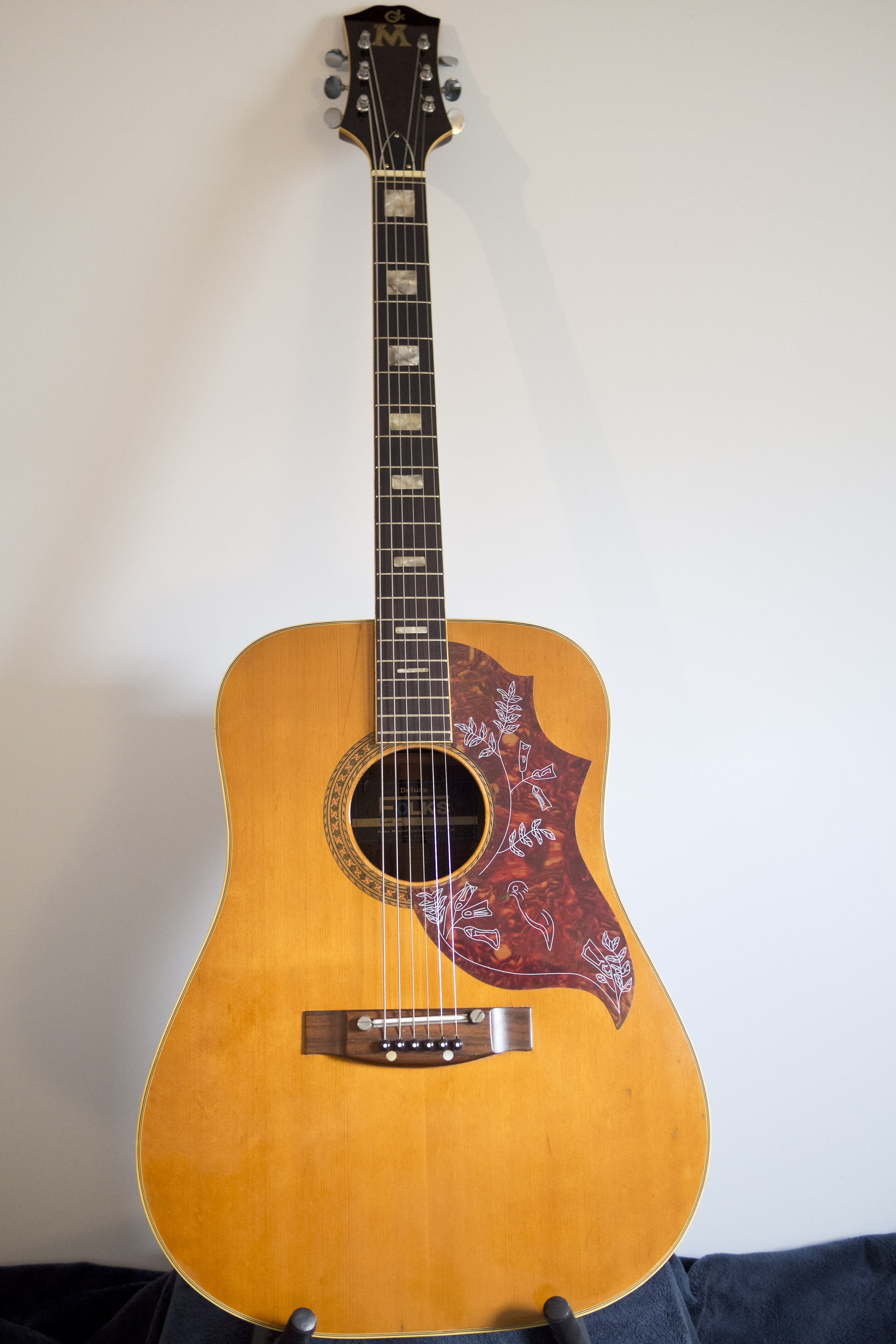 Guitare Japonaise Vintage FOLKS DELUXE des années 70